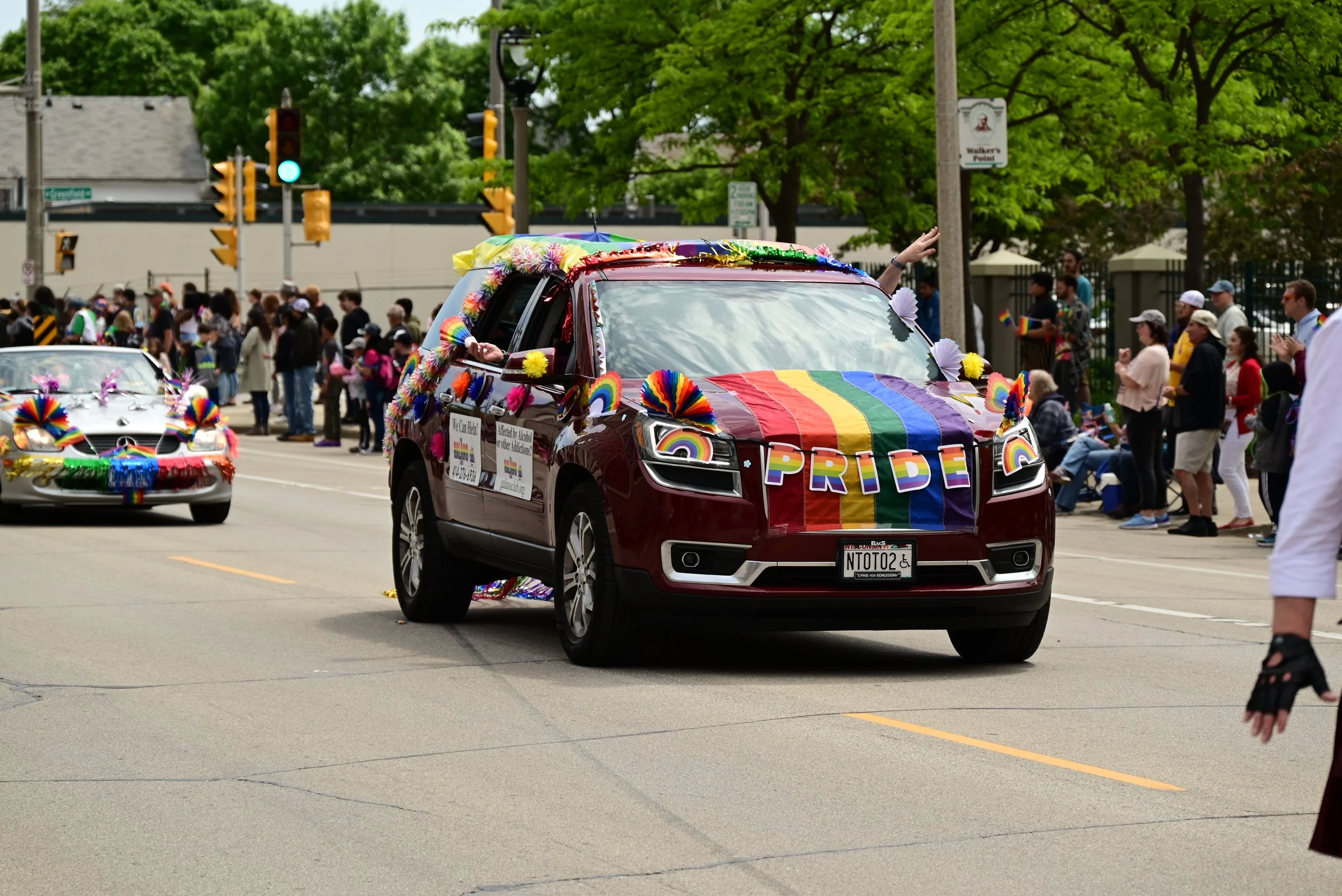 Gallery 1 — Milwaukee Pride Parade