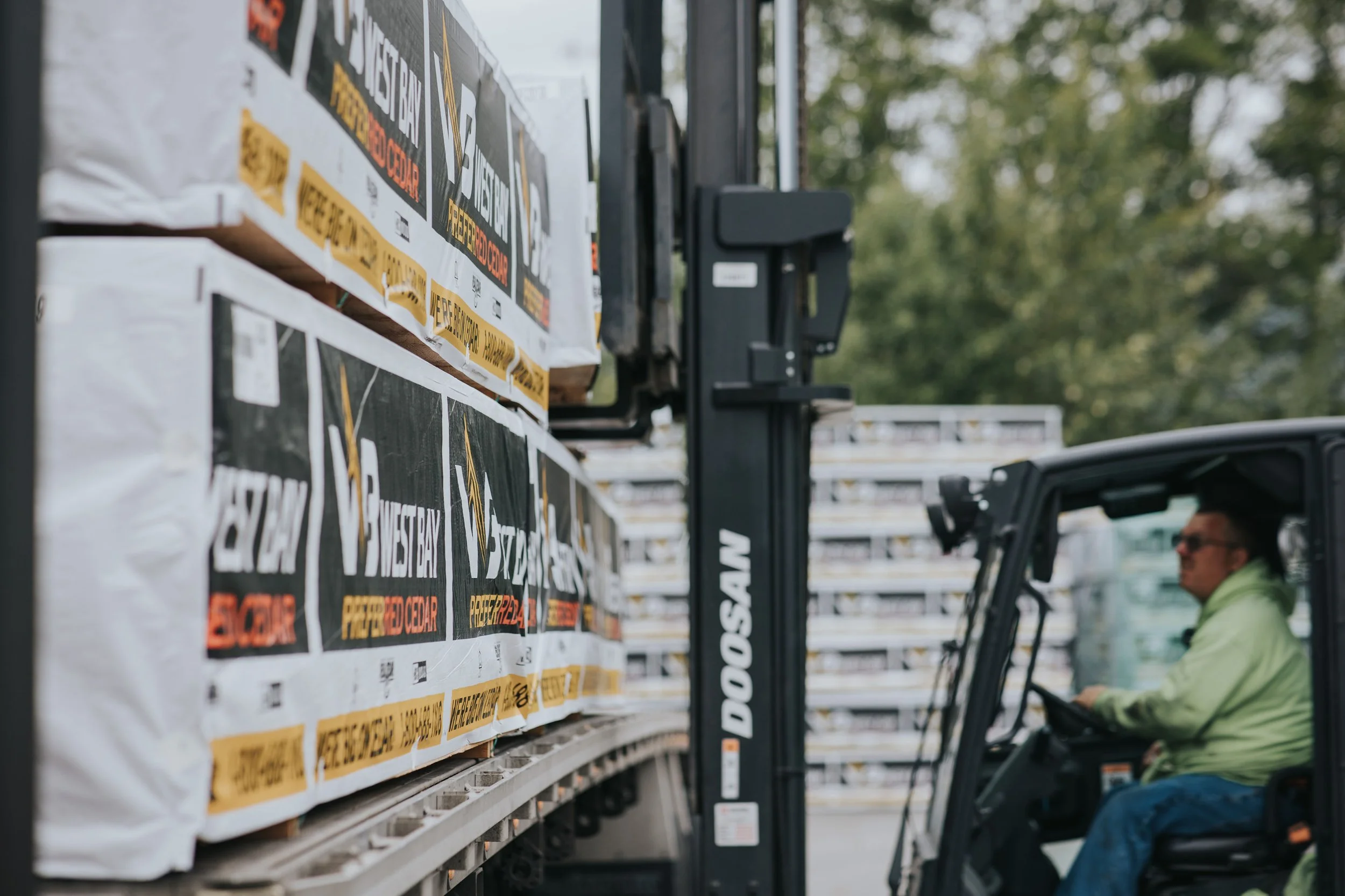 Understanding Western Red Cedar Grades: What Buyers Should Know in Today’s Market