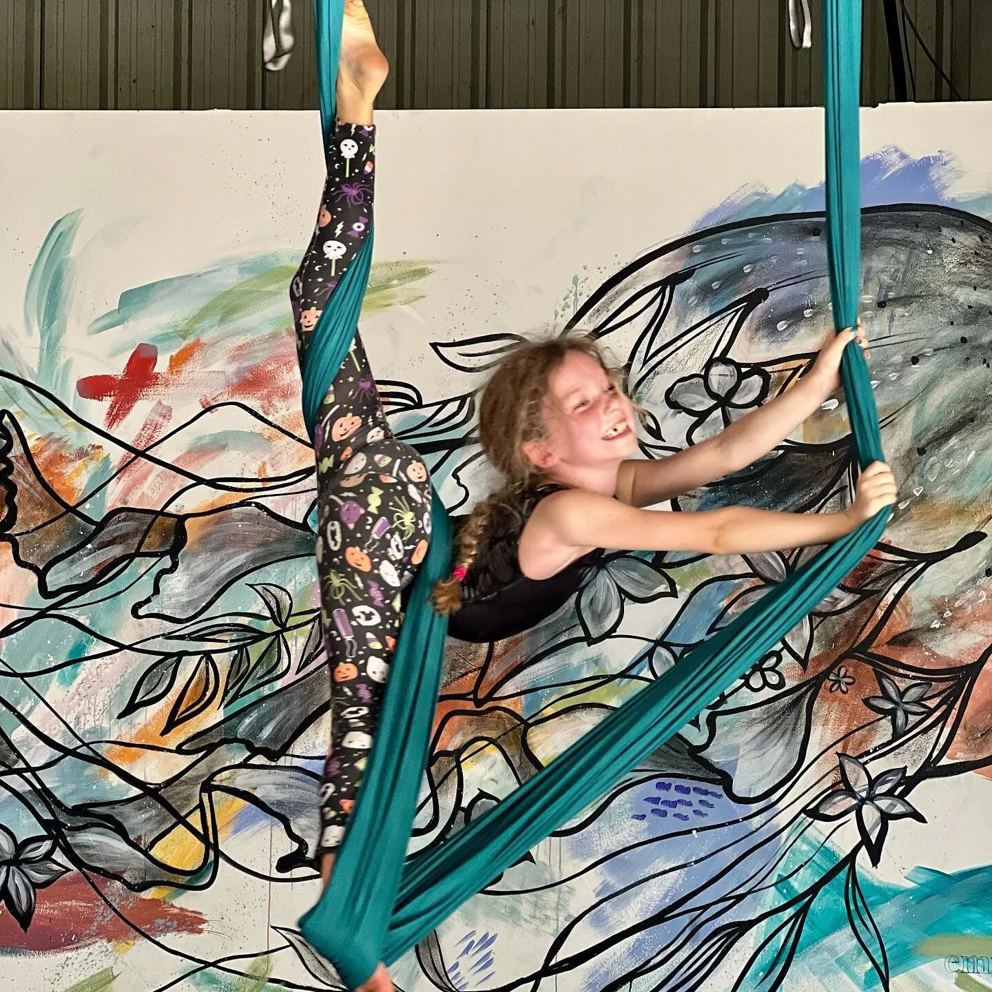 Teach them to smile and find 
happiness in everything they do✨
.
.
We offer something for everyone but some of our favorite classes and events revolve around our kiddos!!!! 
. . .
Not our monkeys but definitely our circus! Bring your little to learn 
