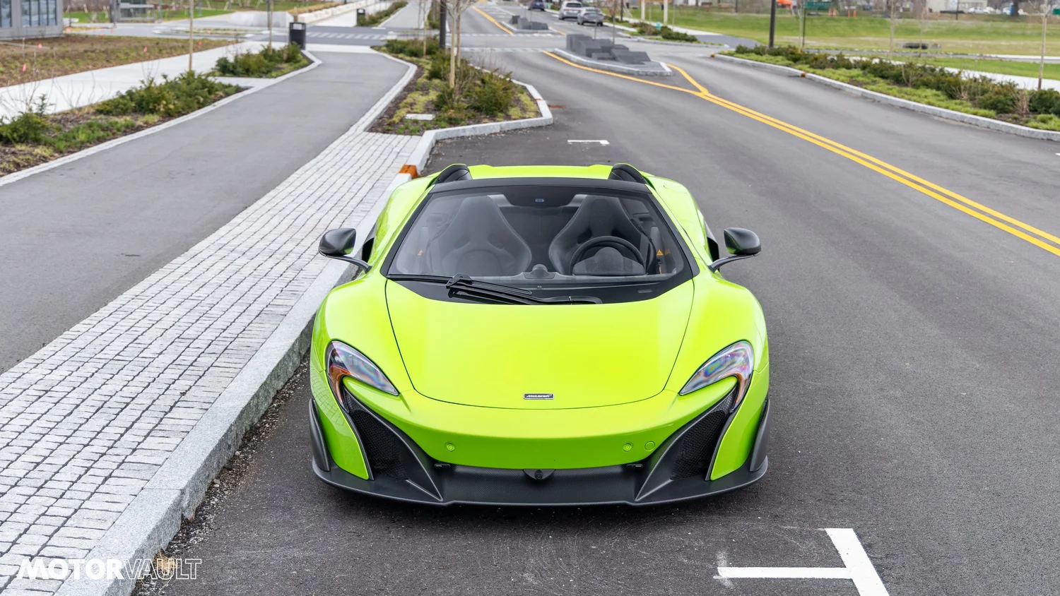 Used 2016 McLaren 675LT photo 12