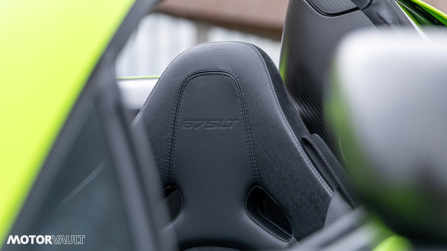 Used 2016 McLaren 675LT photo 25