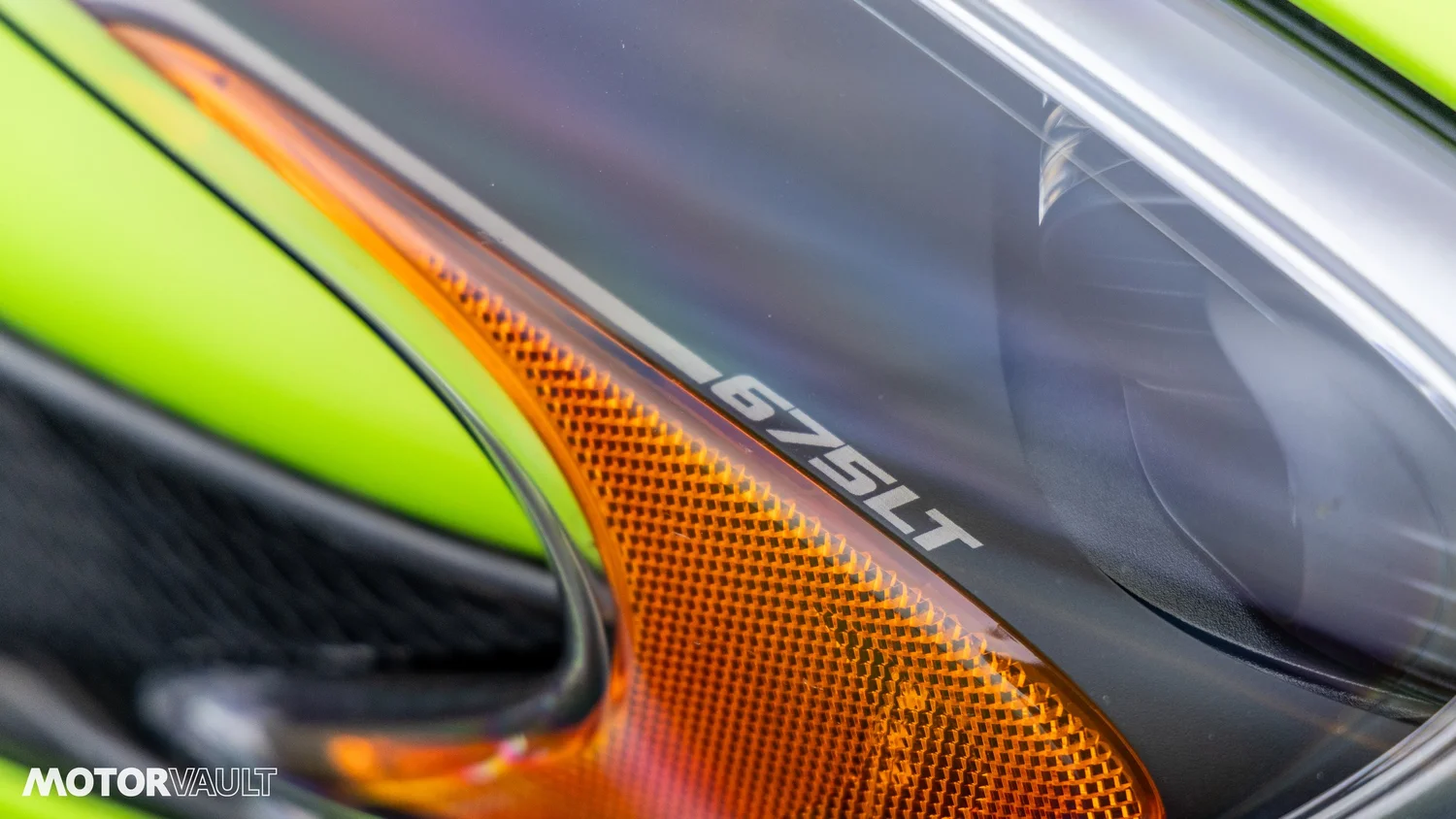 Used 2016 McLaren 675LT photo 38