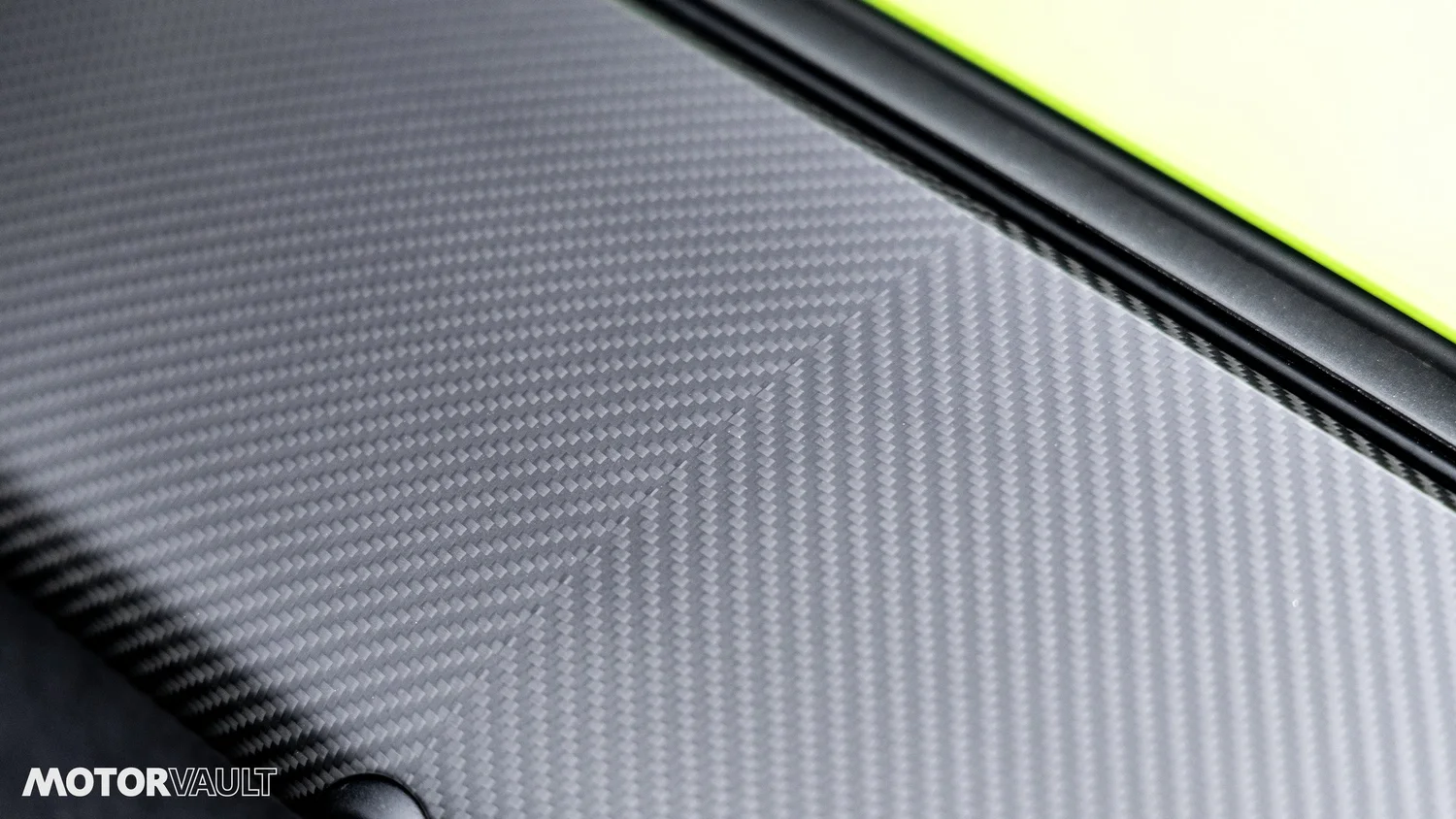 Used 2016 McLaren 675LT photo 40