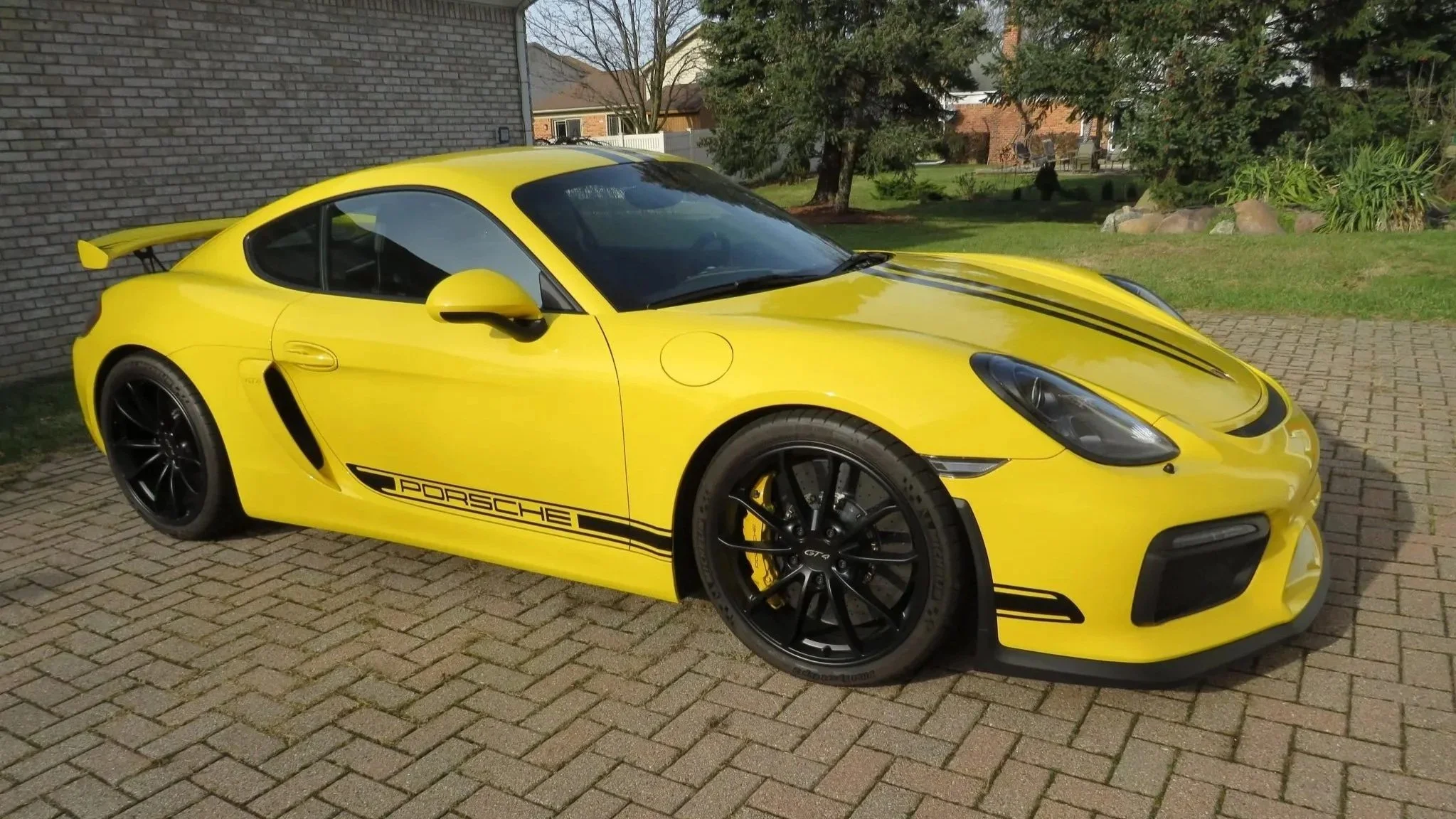 16+GT4.jpg