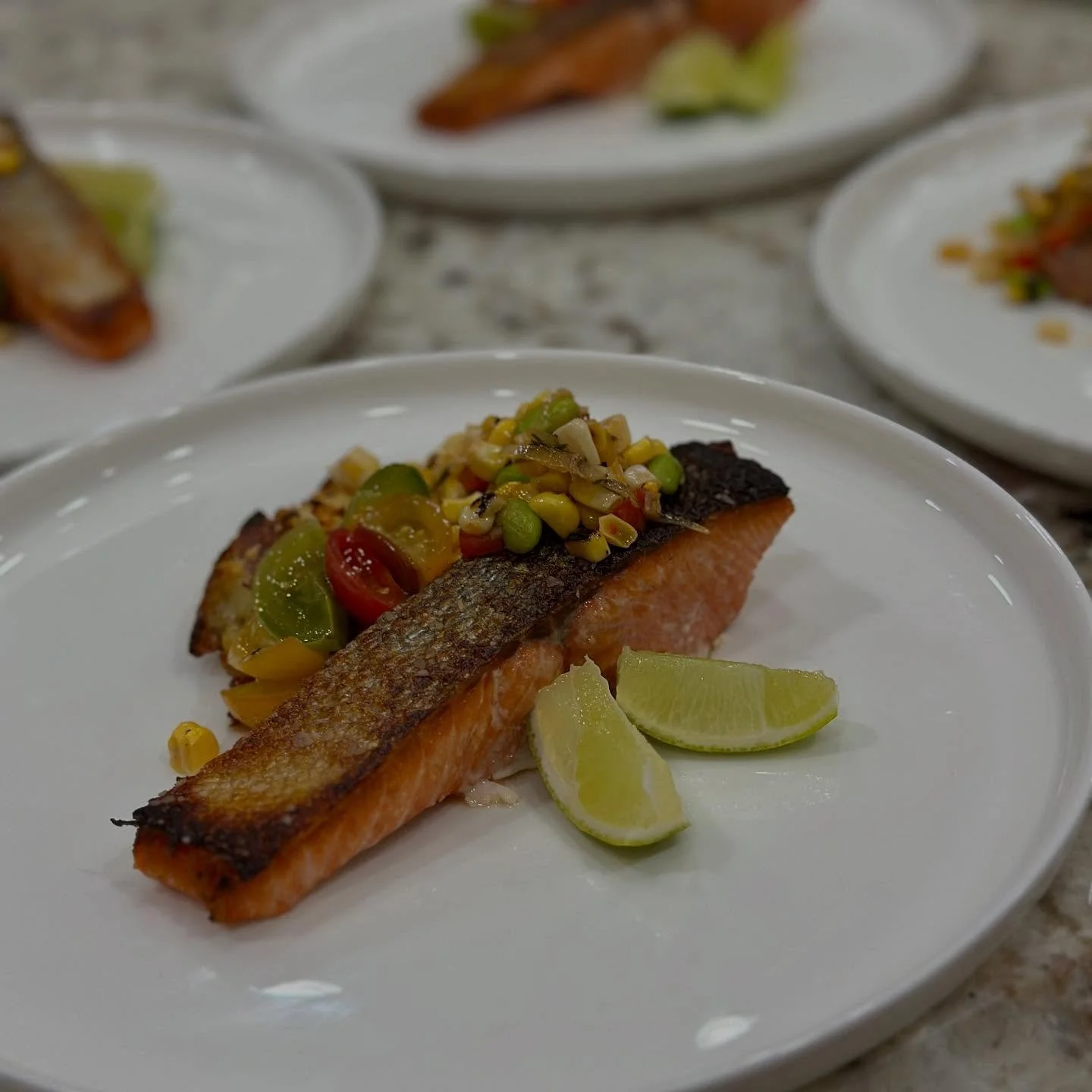 *Ring Ring* Dinner is calling.

A beautiful seasonal dish to end August. Cedar Smoked Wild-caught King Salmon, Corn Succotash, Smashed New Potatoes and Marinated Heirloom Tomatoes. 🍅 🌽 🥔

#rootsforthesoul #privatedining #eatseasonally #minneapolis