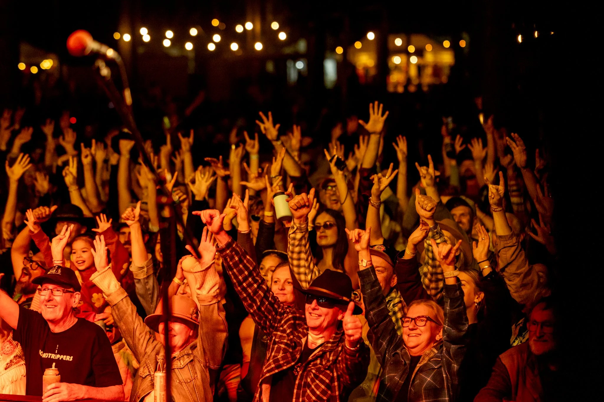 Crowd2Gum Ball 26_Renae Saxby-6364.jpg