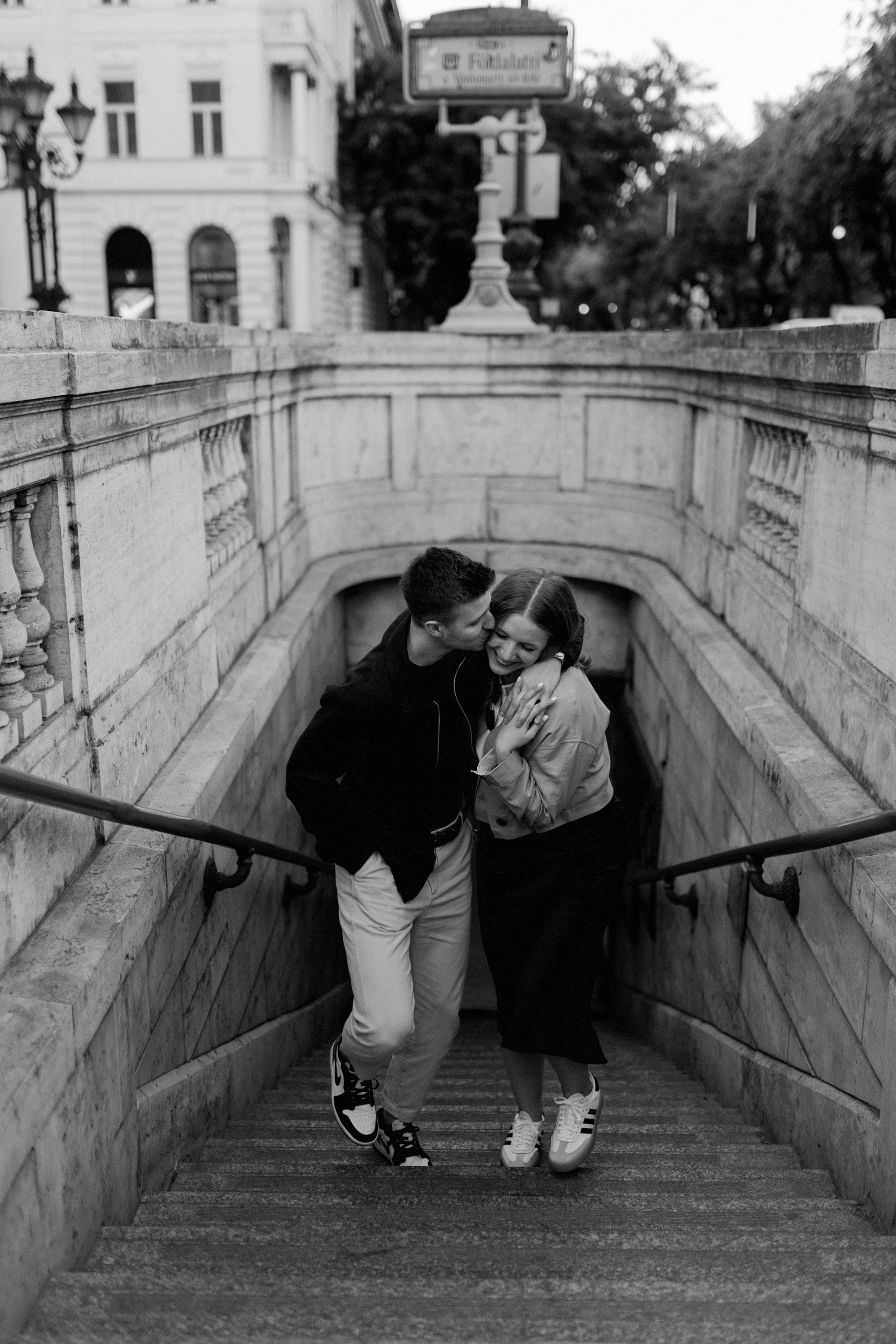 Zsani&Kristóf_jegyes_b&w-39.jpg