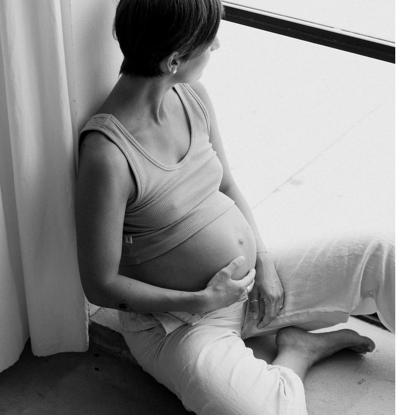 M A T E R N I T Y - Barka✨
@barka.foldi 

R&eacute;gebben sosem fot&oacute;ztam egyed&uuml;l kismam&aacute;kat, de azt&aacute;n valahogy megtal&aacute;ltam ebben is a műv&eacute;szi &ouml;nkifejez&eacute;st. Mindig is az volt a c&eacute;lom, hogy a k