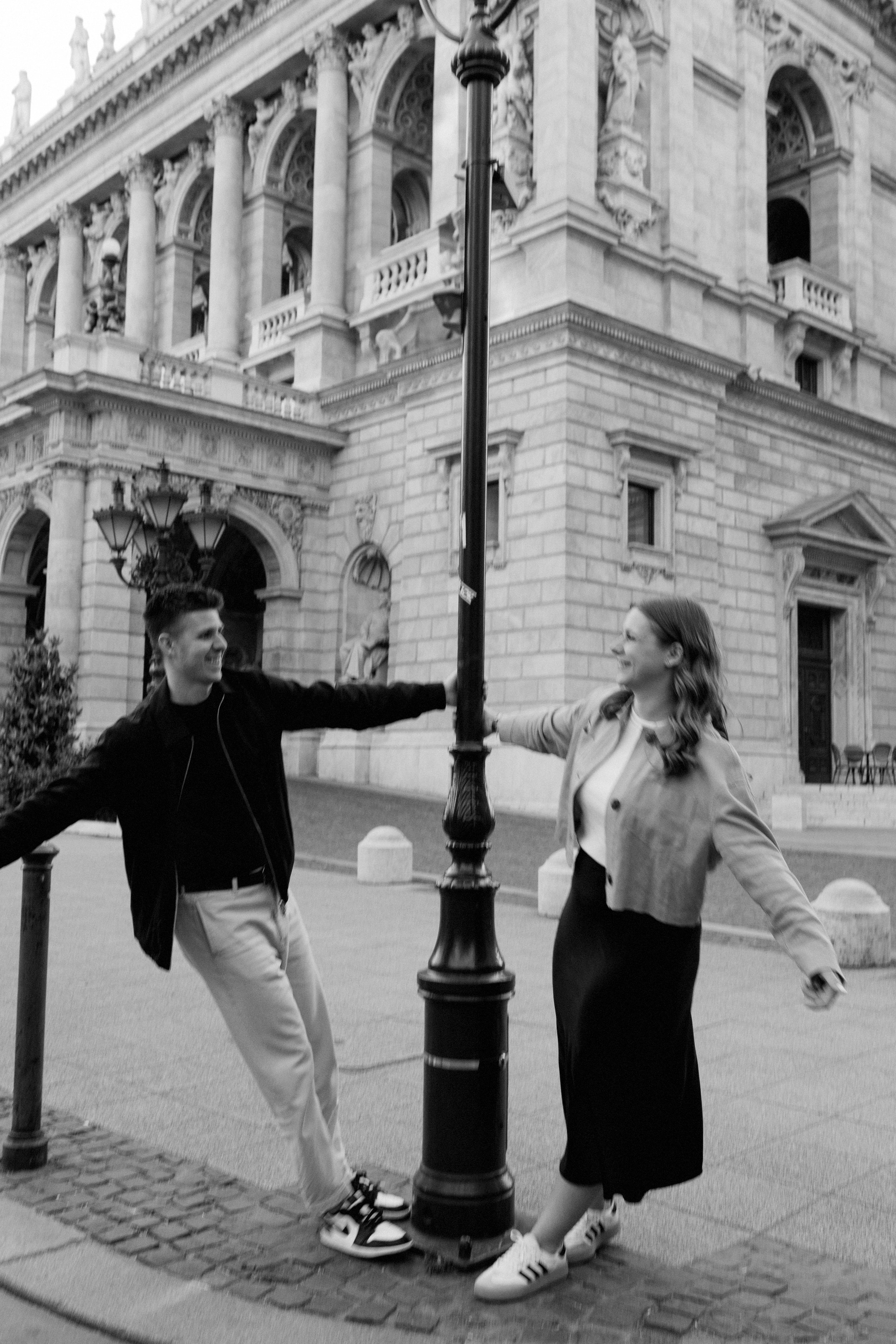 Zsani&Kristóf_jegyes_b&w-42.jpg