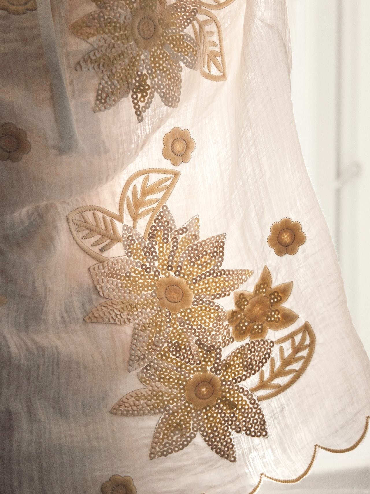 🐚 #springdays #ootd #Dominiqueenco