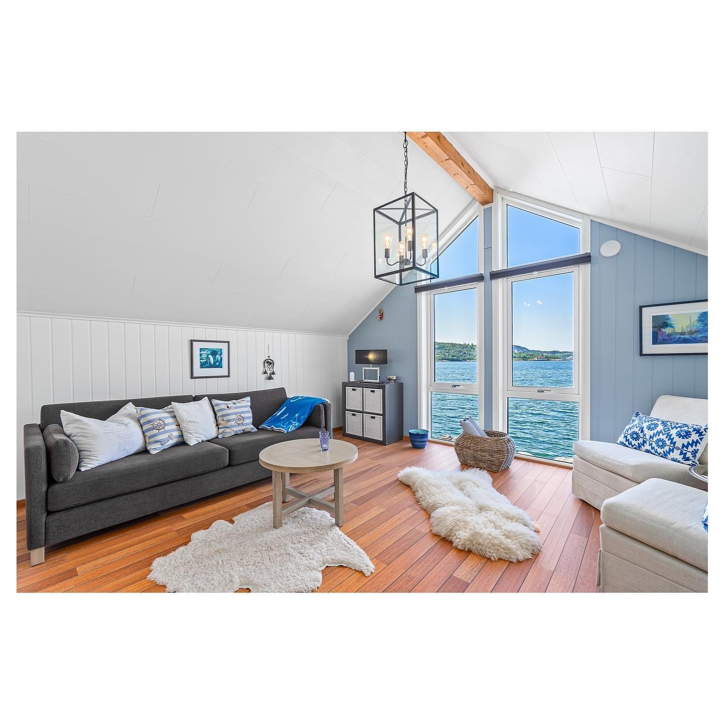 @joachimborochstein for @interiorfoto #seaside #space