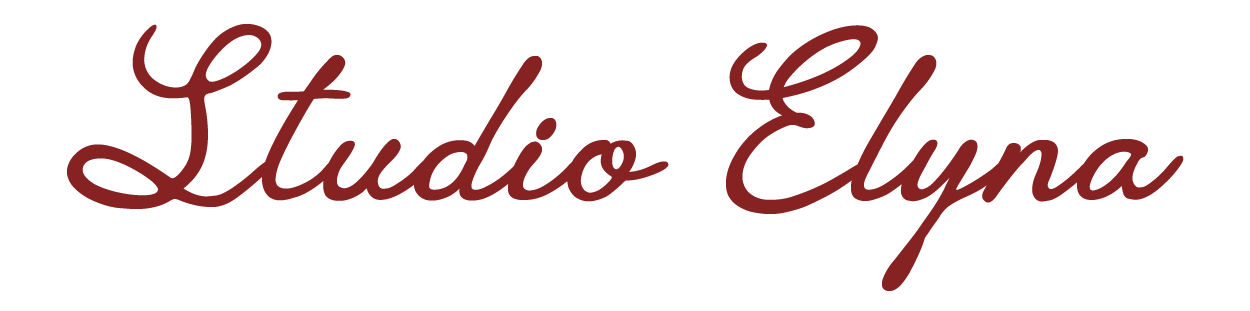 Logo avec le texte « Studio Eupa » en lettres cursives marron foncé.