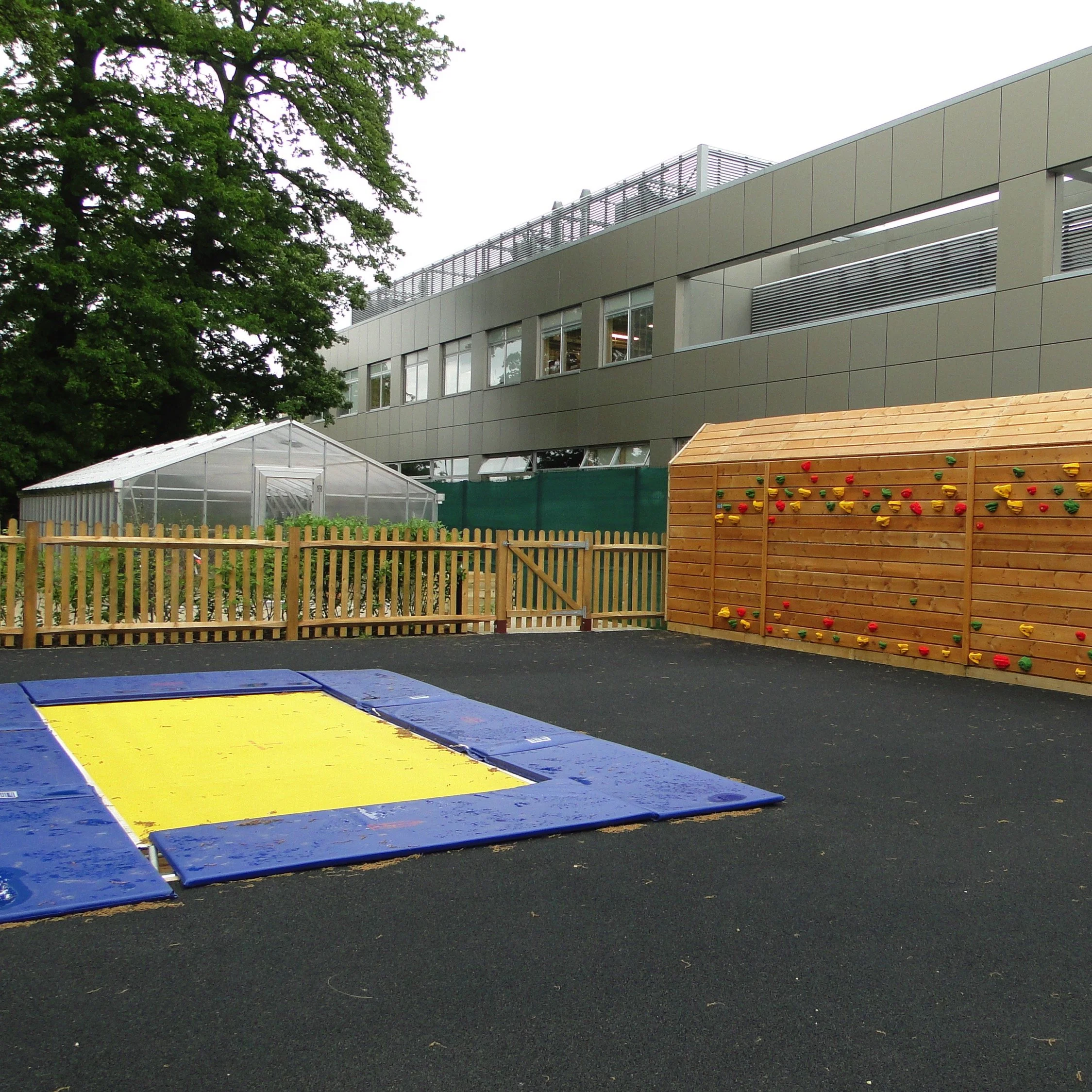 South Thames College, Aurora SEND School, London