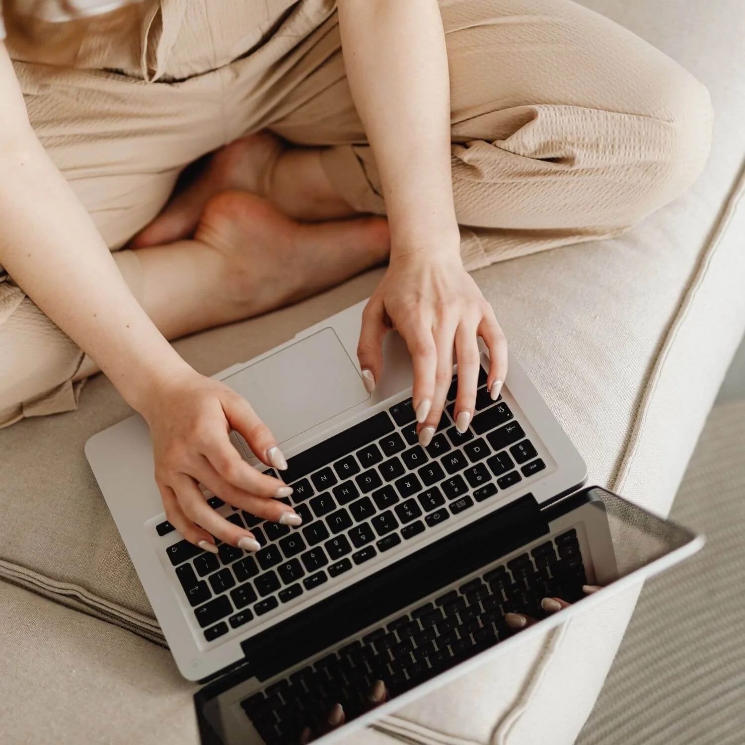 Woman tuning into coaching sessions with Seoka Salstrom.