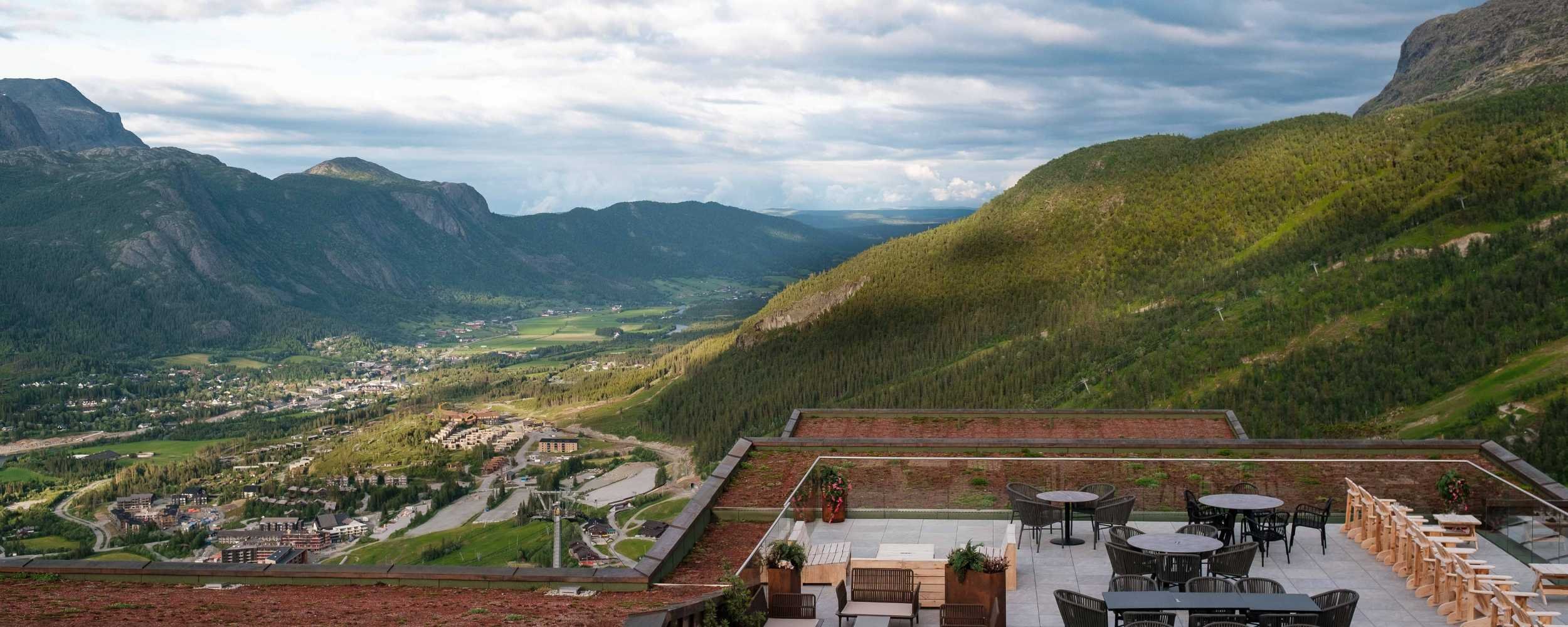 MIDLIFE NORWAY (6).jpg