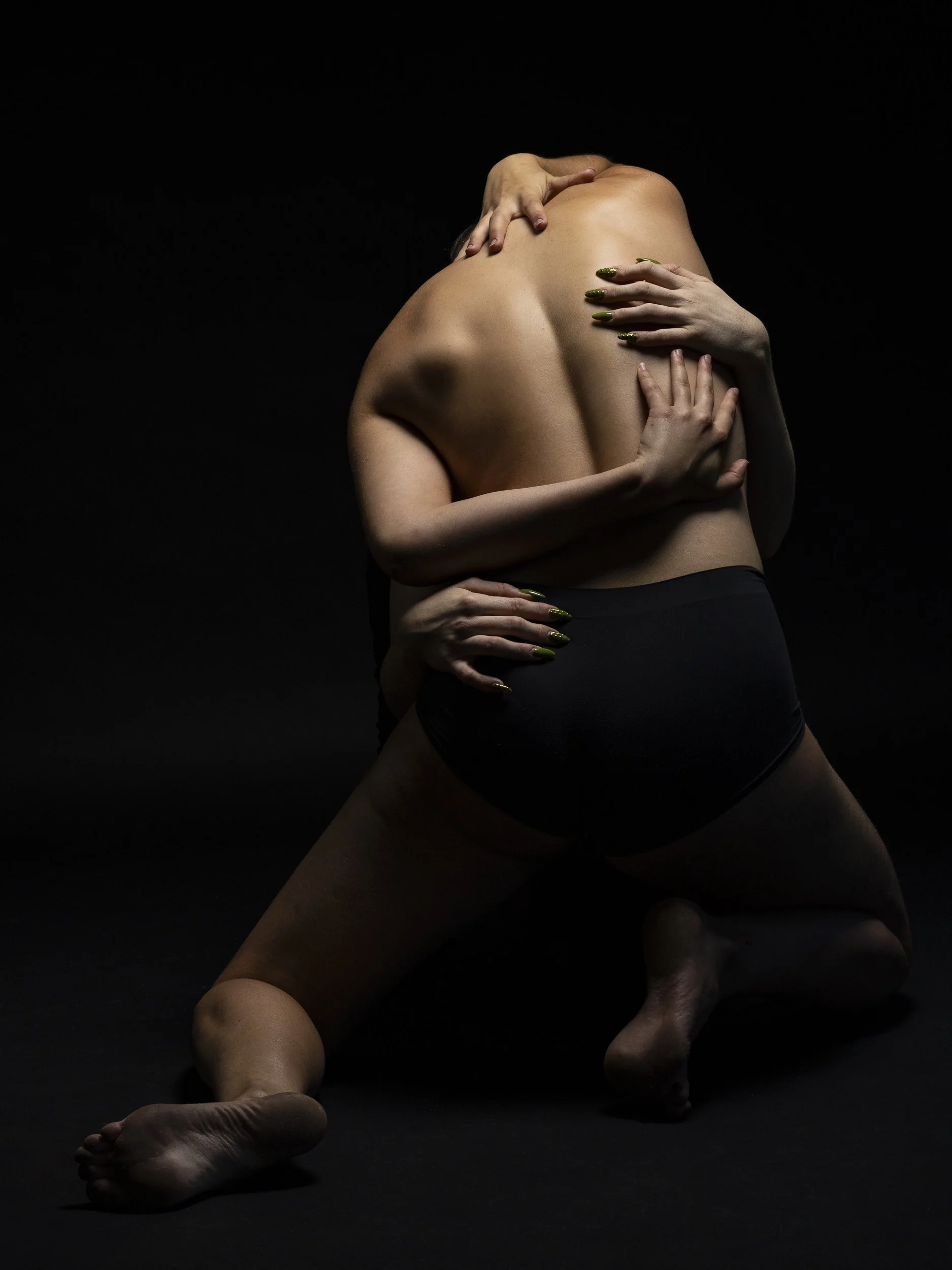 Igor_Emmerich_Katrina_dancer_studio_portrait_006.jpg