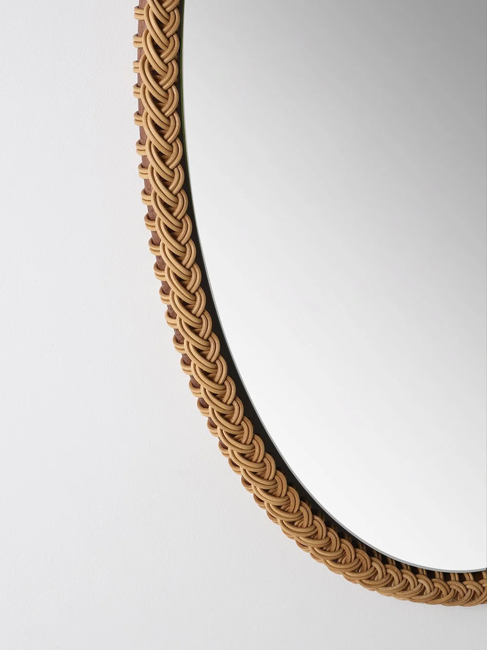 Aimee Betts_Ricasso Mirror_Loop 1_Oval_2_Web.jpg