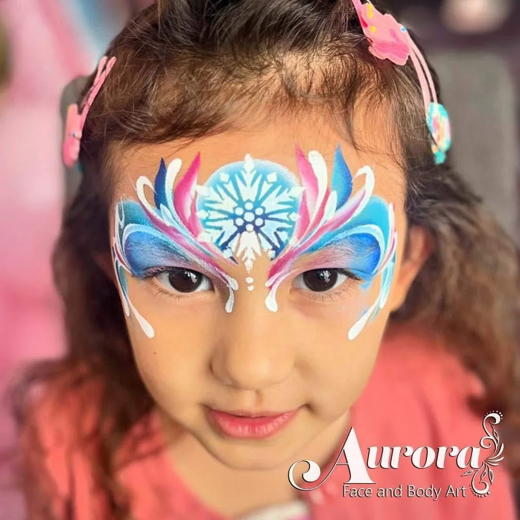 Countdown to Christmas is on! ❄️🎅🏽 

This is my favourite season for face painting 🩵 love the added bit of magic and excitement in the air with the young ones 💙 

#christmasfacepaint #christmas2024 #facepaint #facepainter #facepainting #facepaint