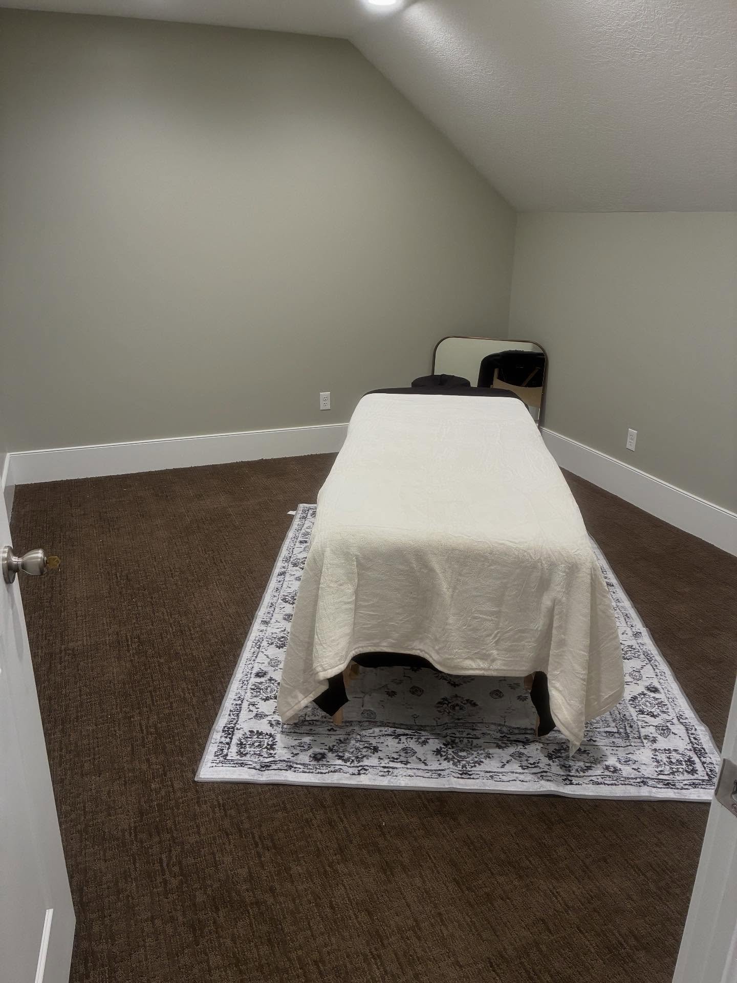 About ready to go. Have a few more things to bring and set up.
But almost ready to take on appointments 
Don&rsquo;t forget the deal going on for October. Free add one with any massage session.

Book online - link in bio.
Or call or text at 801-549-8