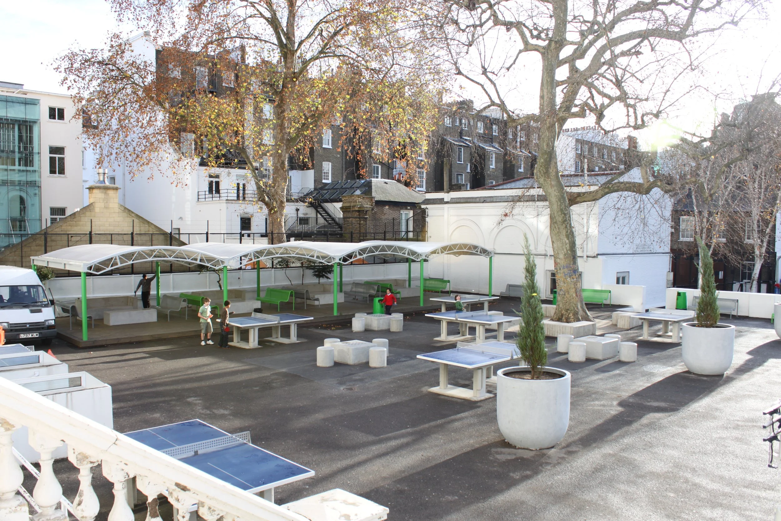 LYCEE FRANCAIS CHARLES DE GAULLE