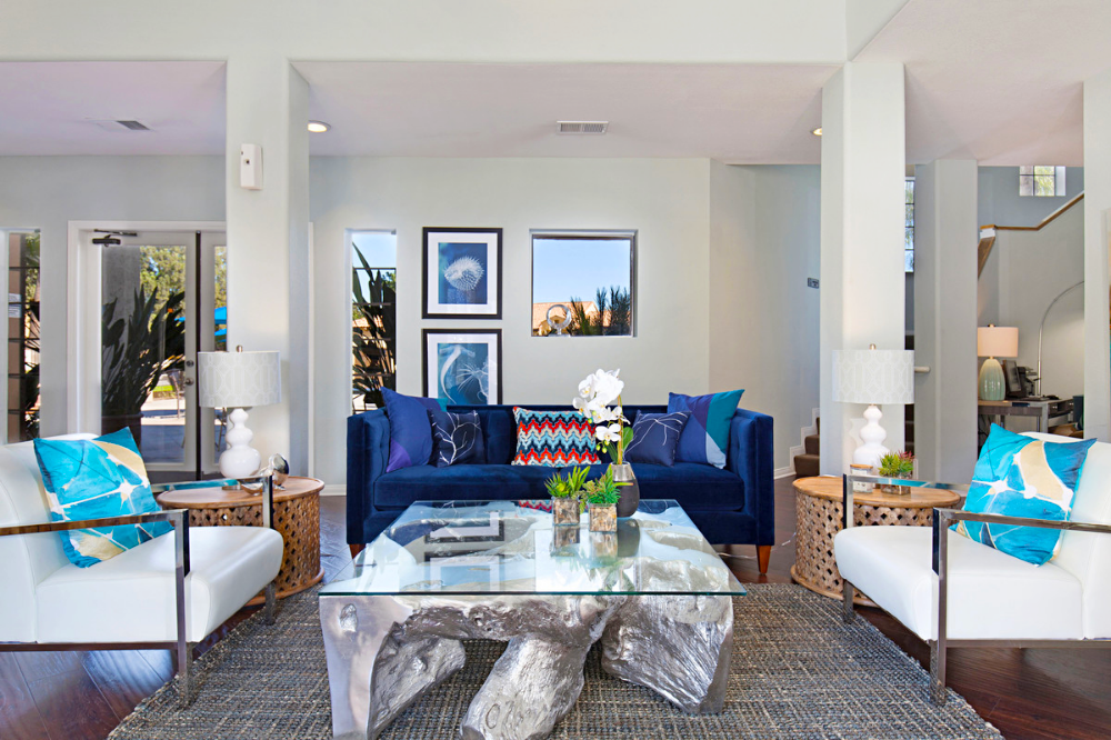 ALTA LOBBY AND LEASING OFFICES