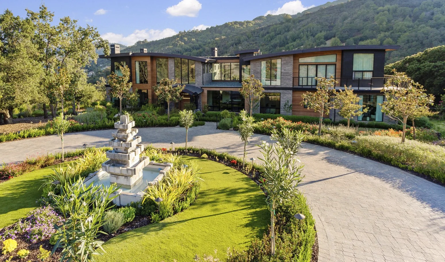 MC - house front .jpeg