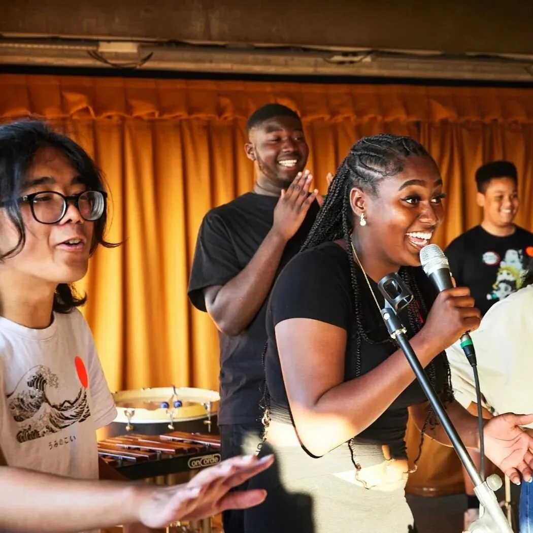 Experience the orchestra up close this Saturday as we bring Awake! to @southbankcentre 

Get involved with three different  interactive performances -  spread throughout the foyer of Southbank's Queen Elizabeth Hall 🥁

Here we are performing Awake! 