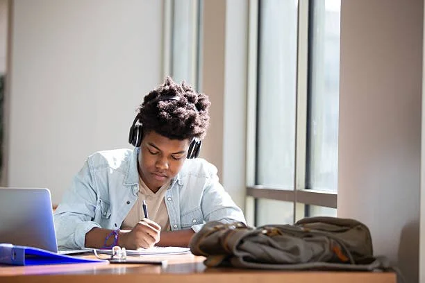 6 Signs You’re Avoiding Your Real Purpose: How Complex Trauma Keeps You Stuck in Survival Mode