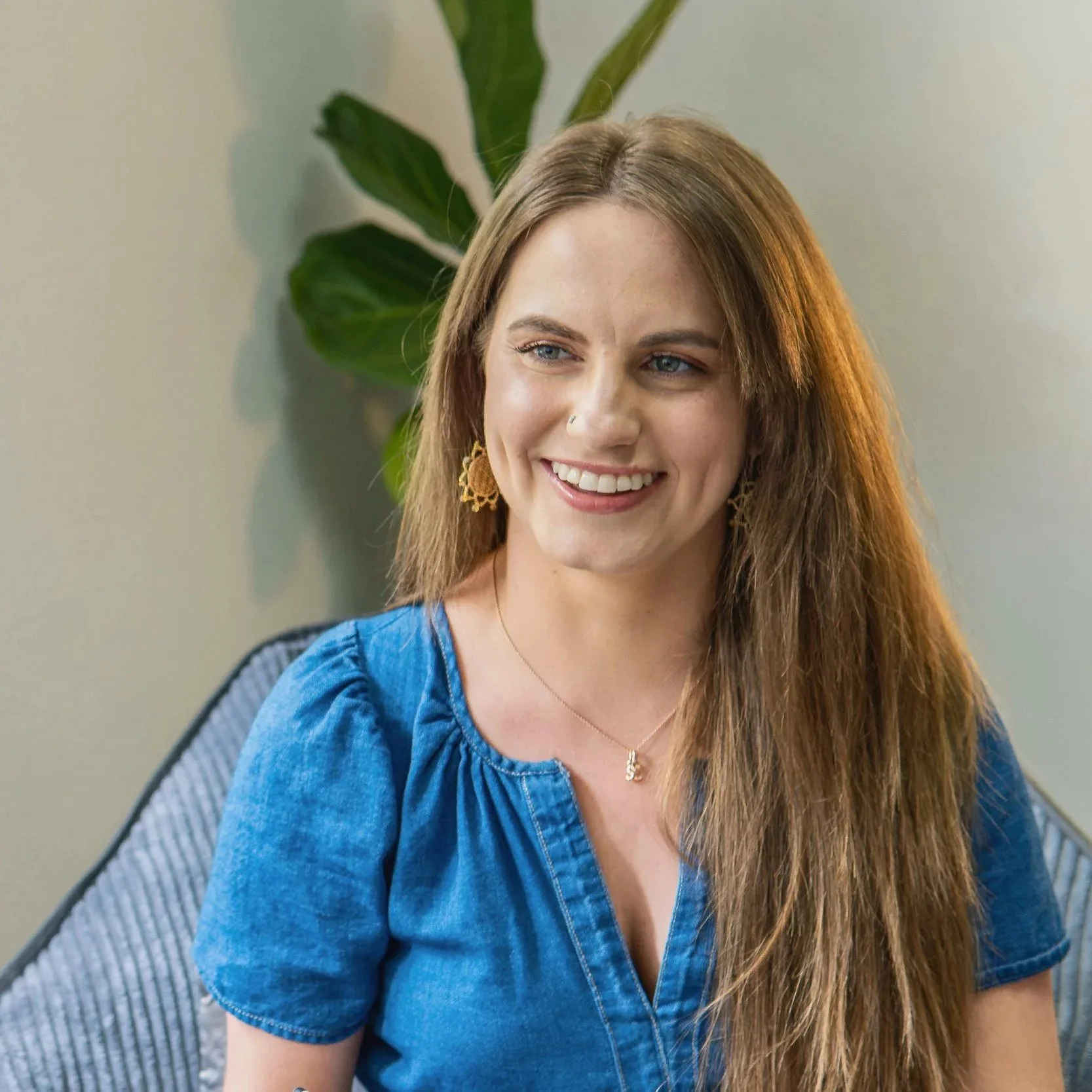 Sabrina, a licensed therapist specializing in EMDR and trauma-informed therapy for adult children of emotionally immature parents in Florida and Tennessee.