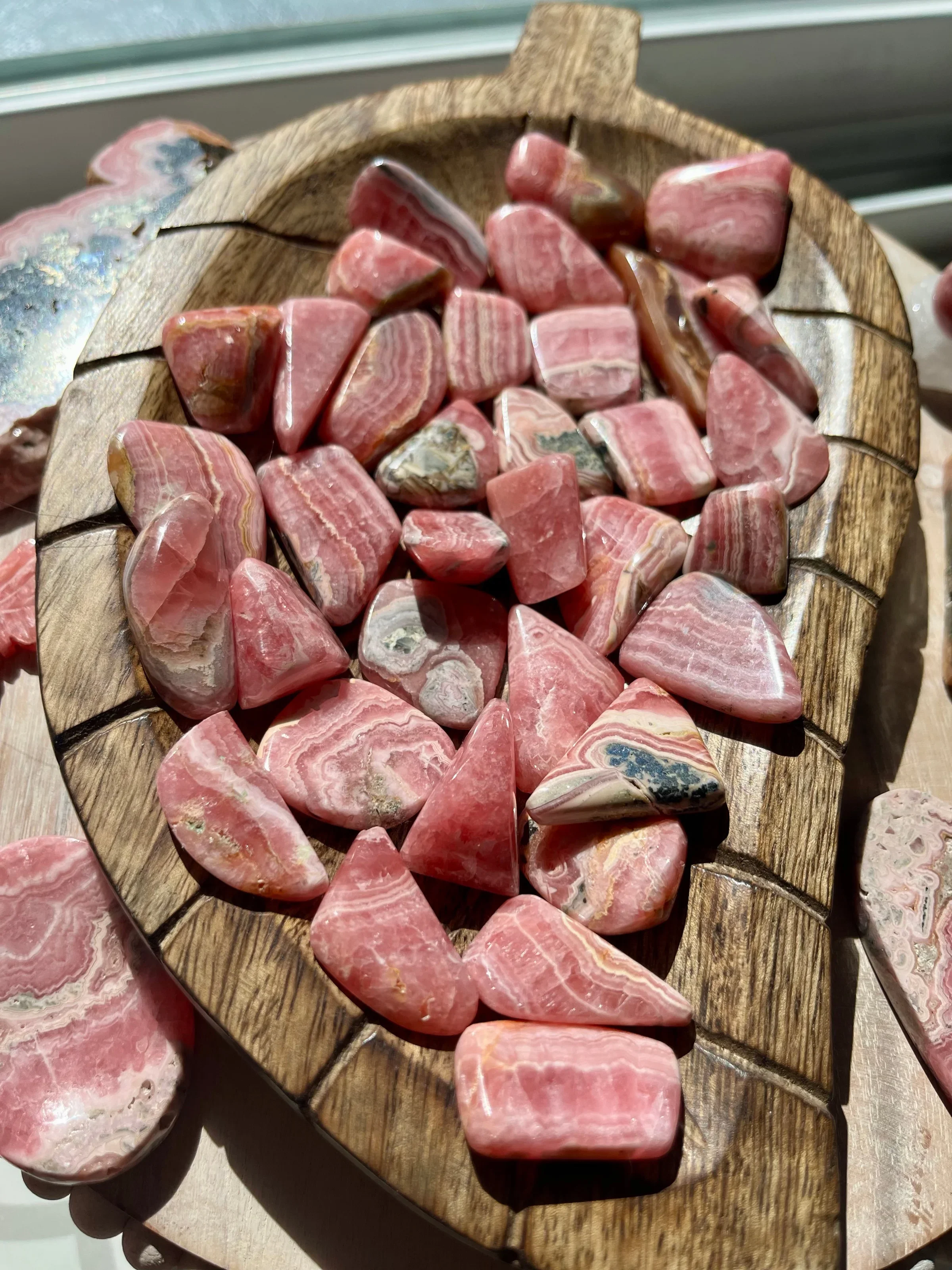 rhodichrosite tumble 4.webp