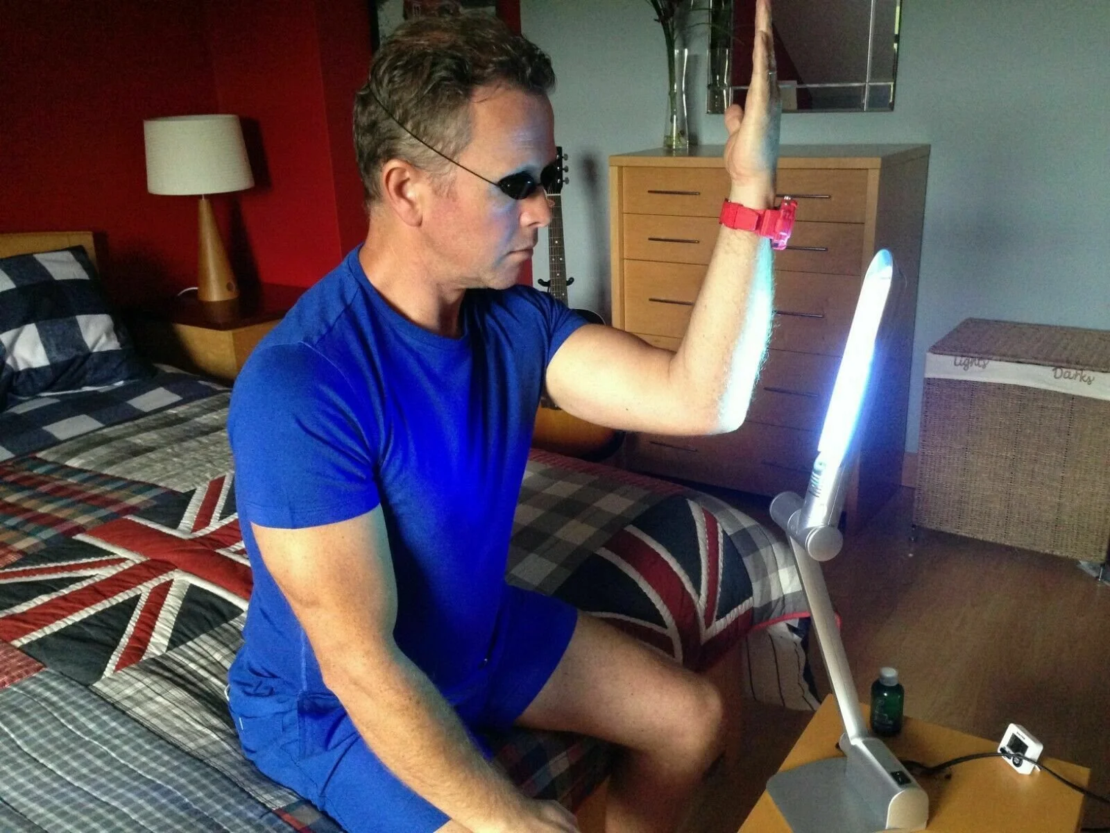 UVB Lamp e100 Flexi-Lamp - photo 3 - UVB Narrowband 311nm Psoriasis Vitiligo Phototherapy Treatment Lamps UK