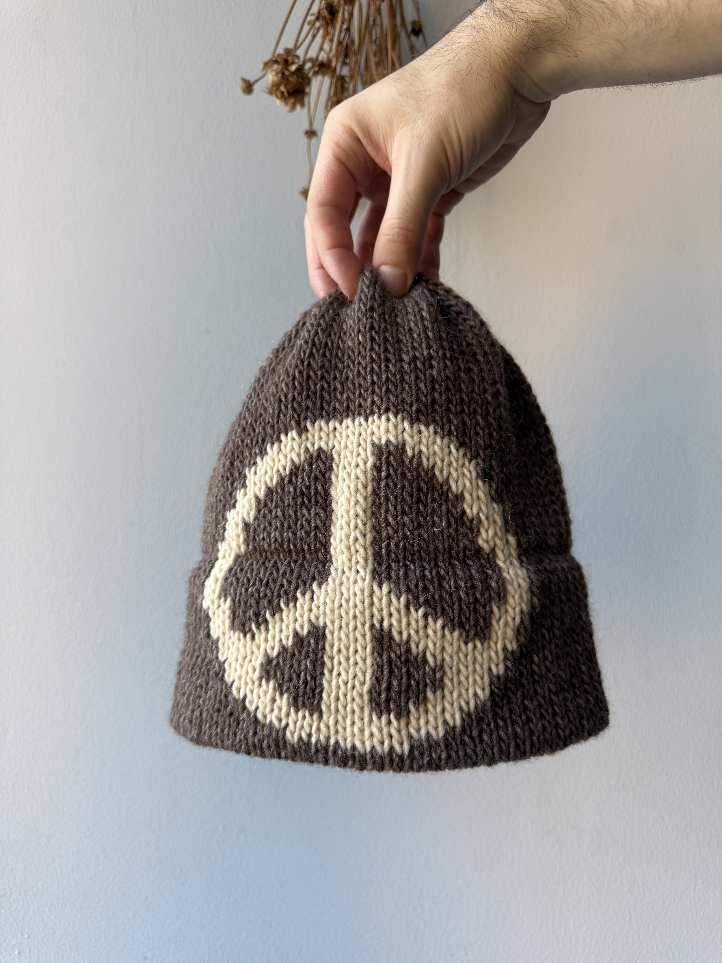 Light Brown with Cream Peace