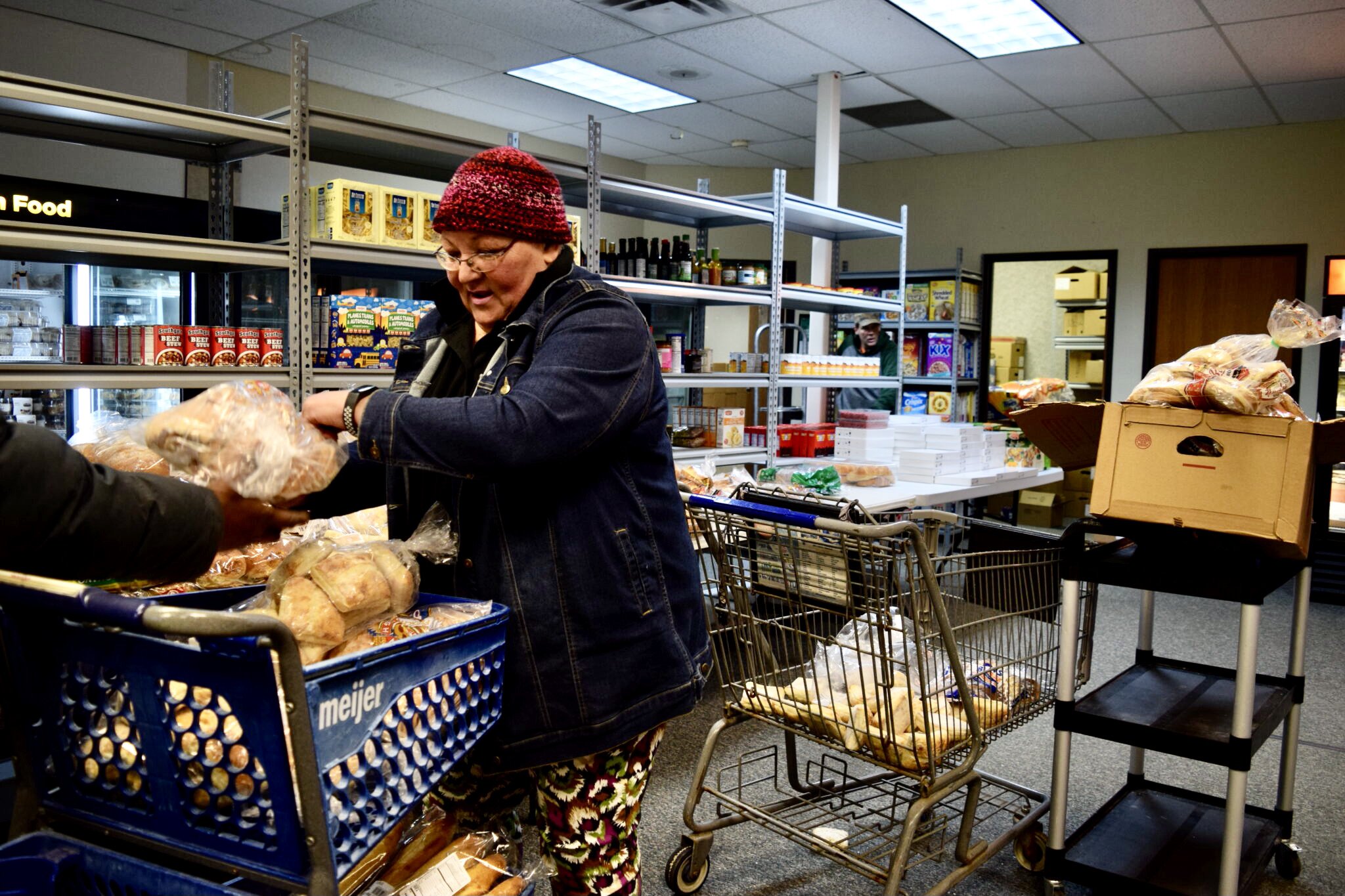 ‘A very dark time’: SNAP cuts leave Michigan families, food banks struggling