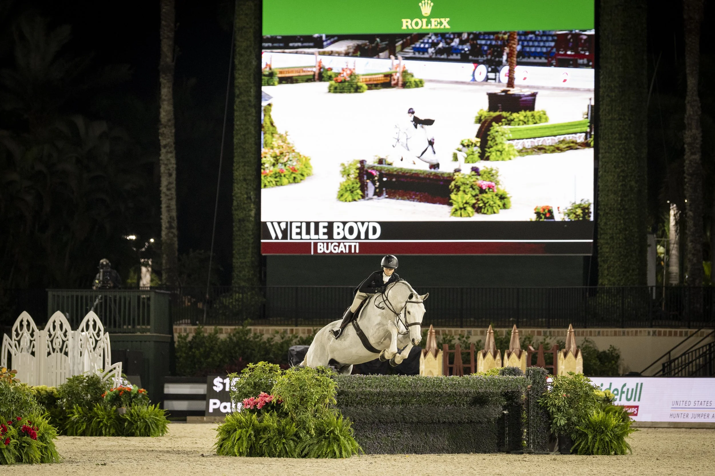 Elle Boyd and Bugatti- Spectacular -28.JPG