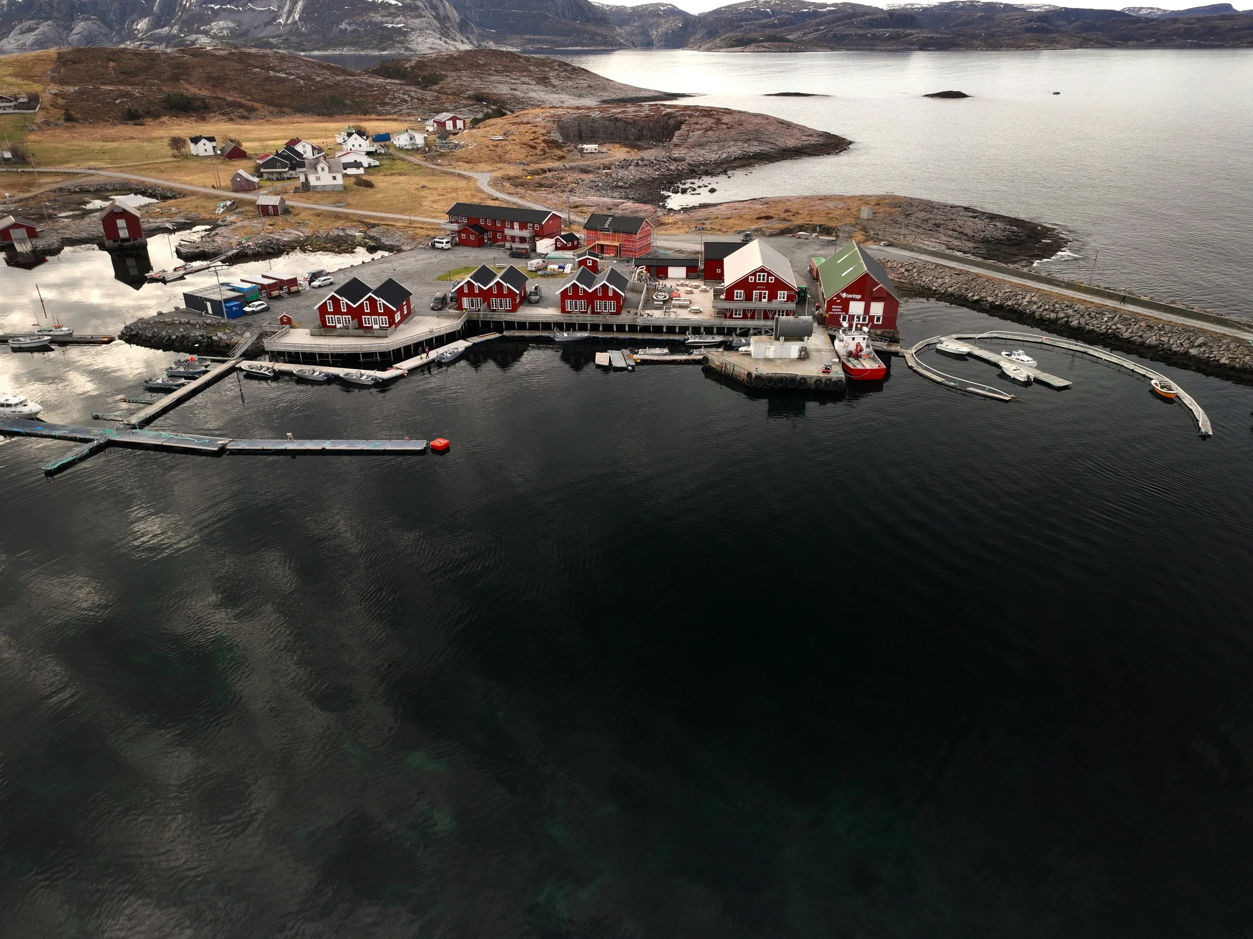 Übersichtsaufnahme grüßere Entfernung.JPG