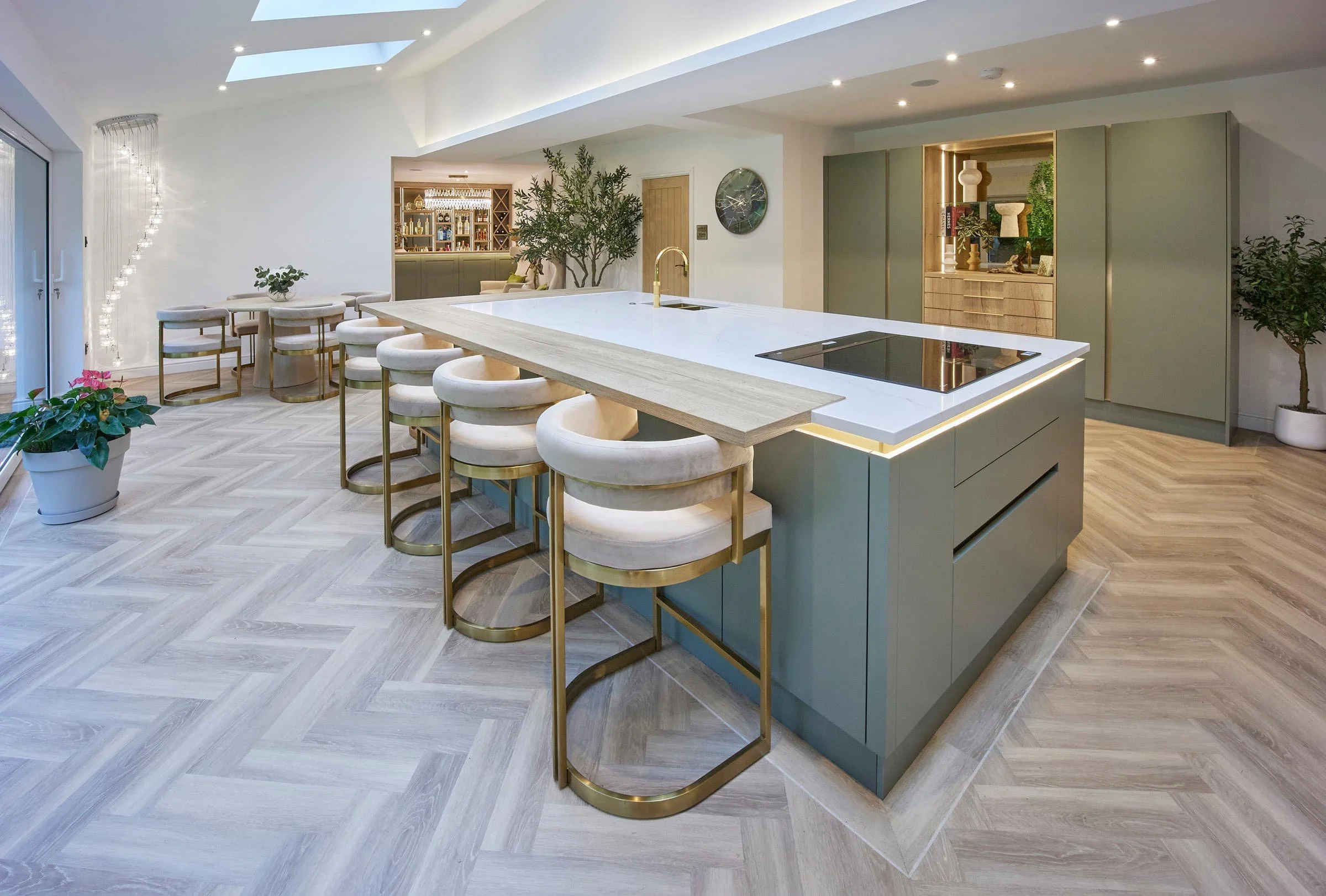 Fineline Interiors - Leading Kitchen, Bedroom & Home Office Designers