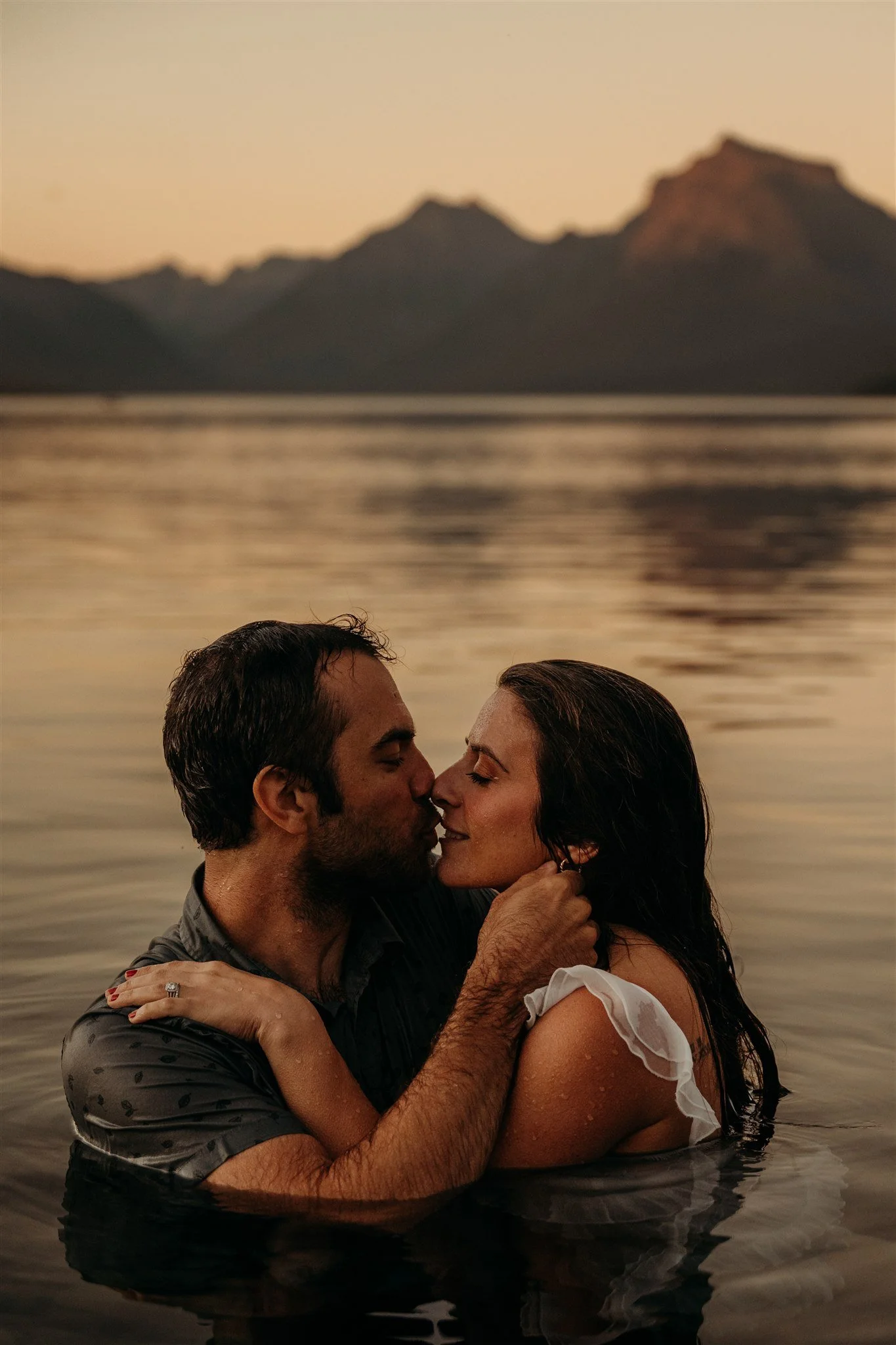 Glacier National Park, Montana couples and engagement photographer Alex Gale Photography