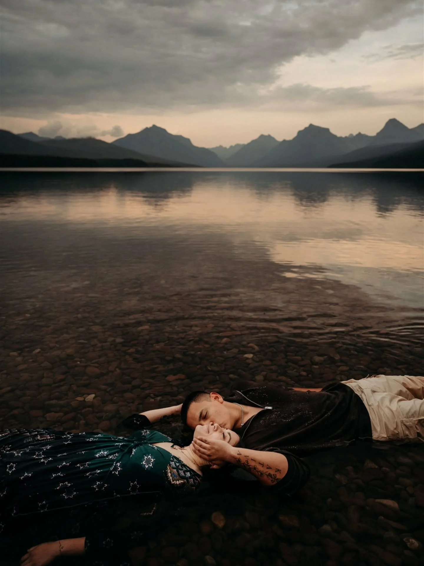 Hey girl, I think your husband has a crush on you 😘

Just sayin'

Love, 
Your fav Glacier National Park Montana Photographer

##glaciernationalparkmontana #glaciernationalparkelopementphotographer #glaciernationalparkphotographer #montanacouplesphot