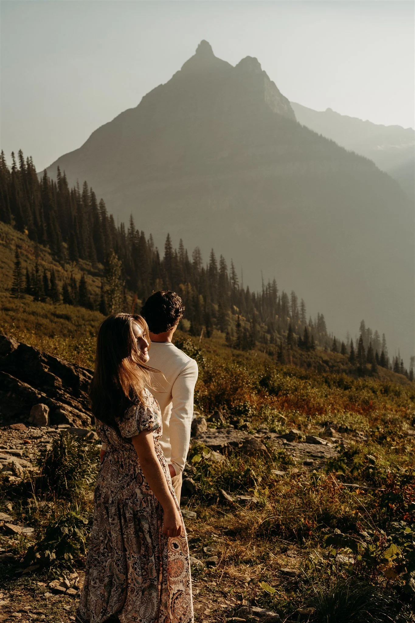 Glacier National Park, Montana couples and engagement photographer Alex Gale Photography