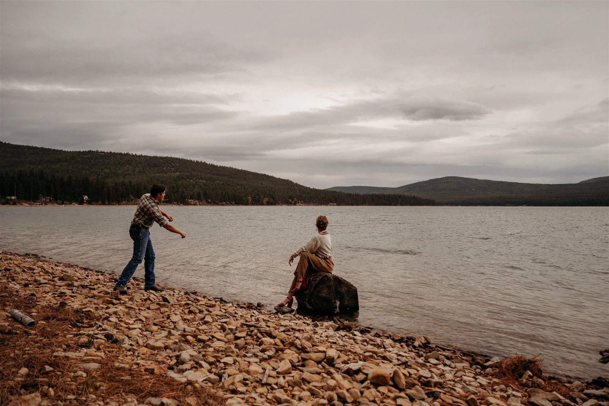 Glacier National Park, Montana couples and engagement photographer Alex Gale Photography