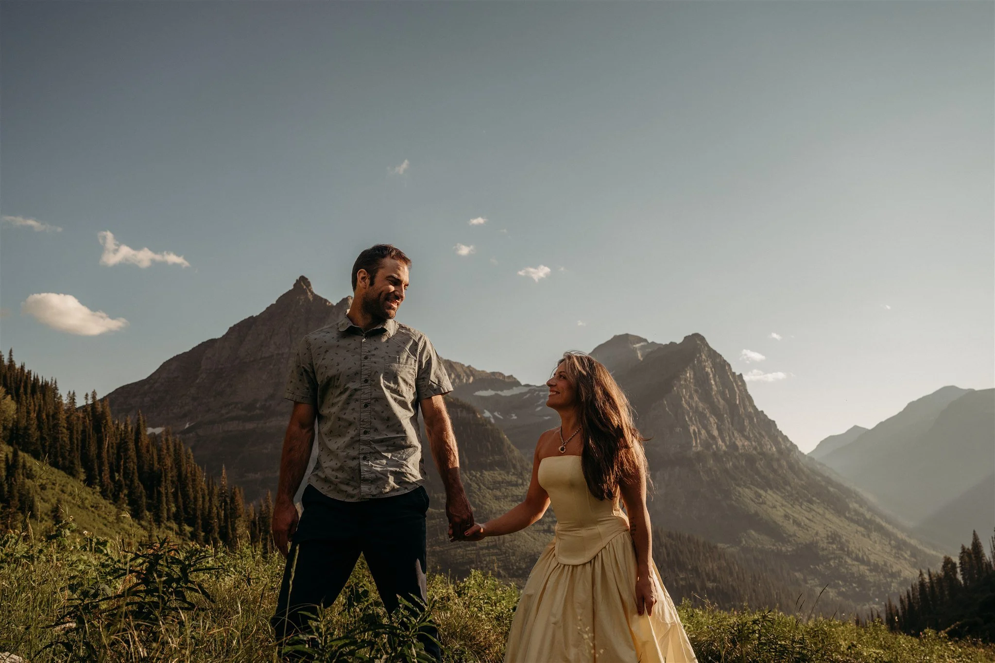 Glacier National Park, Montana couples and engagement photographer Alex Gale Photography