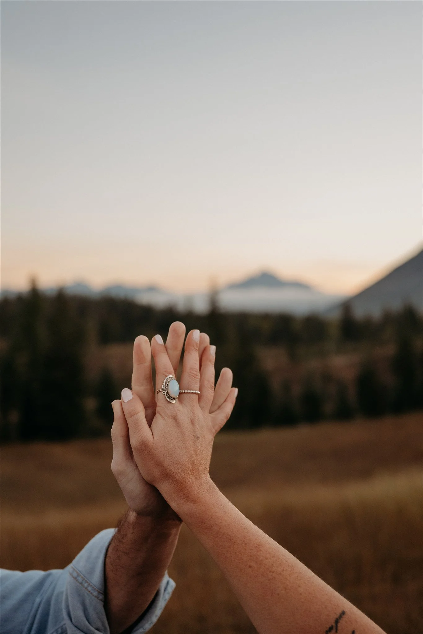 Glacier National Park, Montana couples and engagement photographer Alex Gale Photography