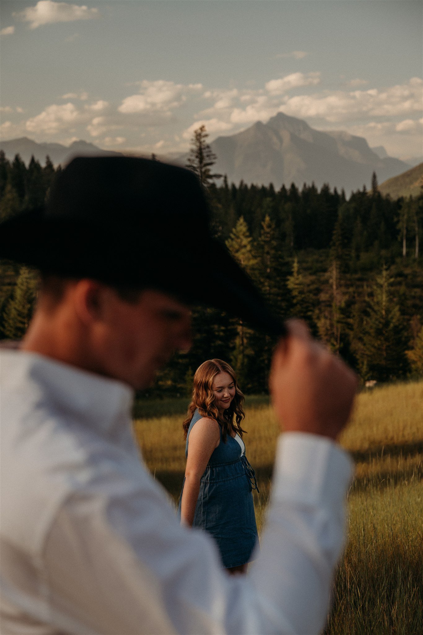 Glacier National Park, Montana couples and engagement photographer Alex Gale Photography