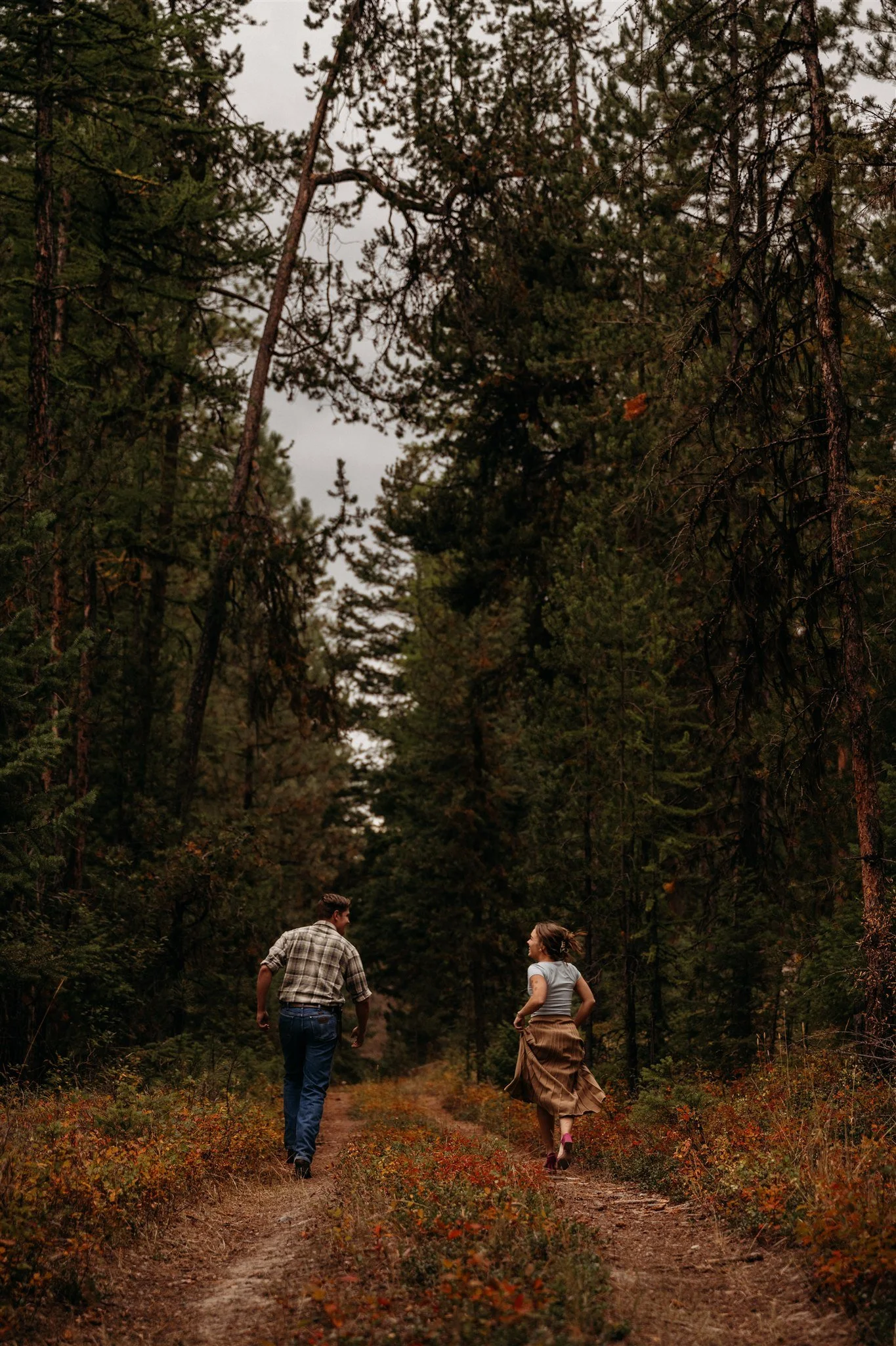 Glacier National Park, Montana couples and engagement photographer Alex Gale Photography
