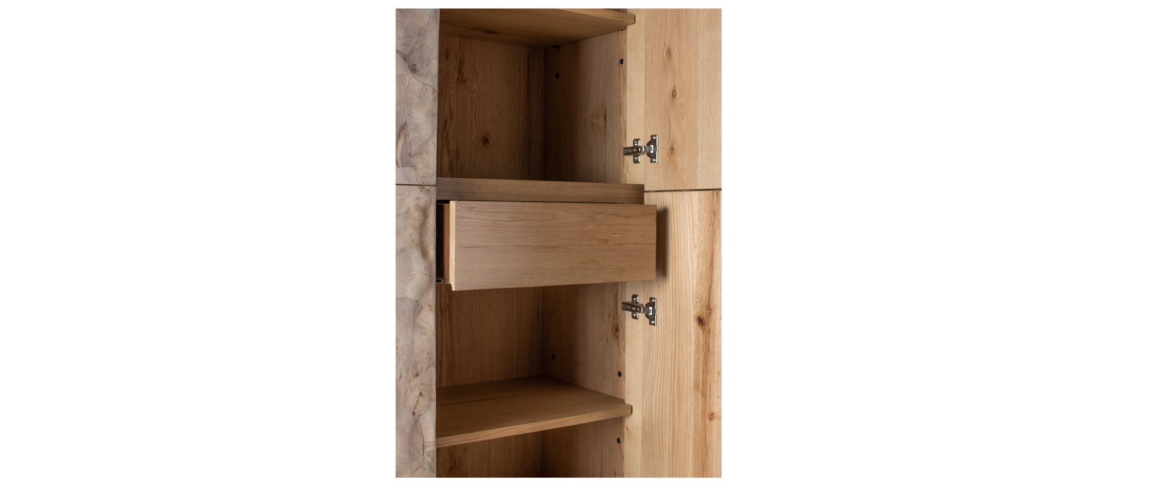 20-FRN-107-Fren-Armoire-Detail-1.jpeg