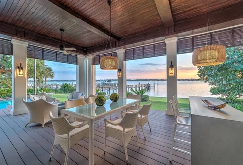 Tropical Minimalism: Balancing Simplicity and Lush Aesthetics in Sarasota Spaces