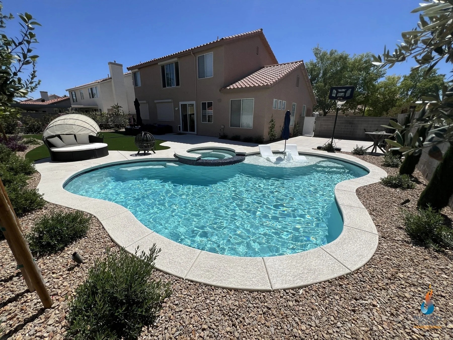 Custom freeform swimming pool and spa in North Las Vegas