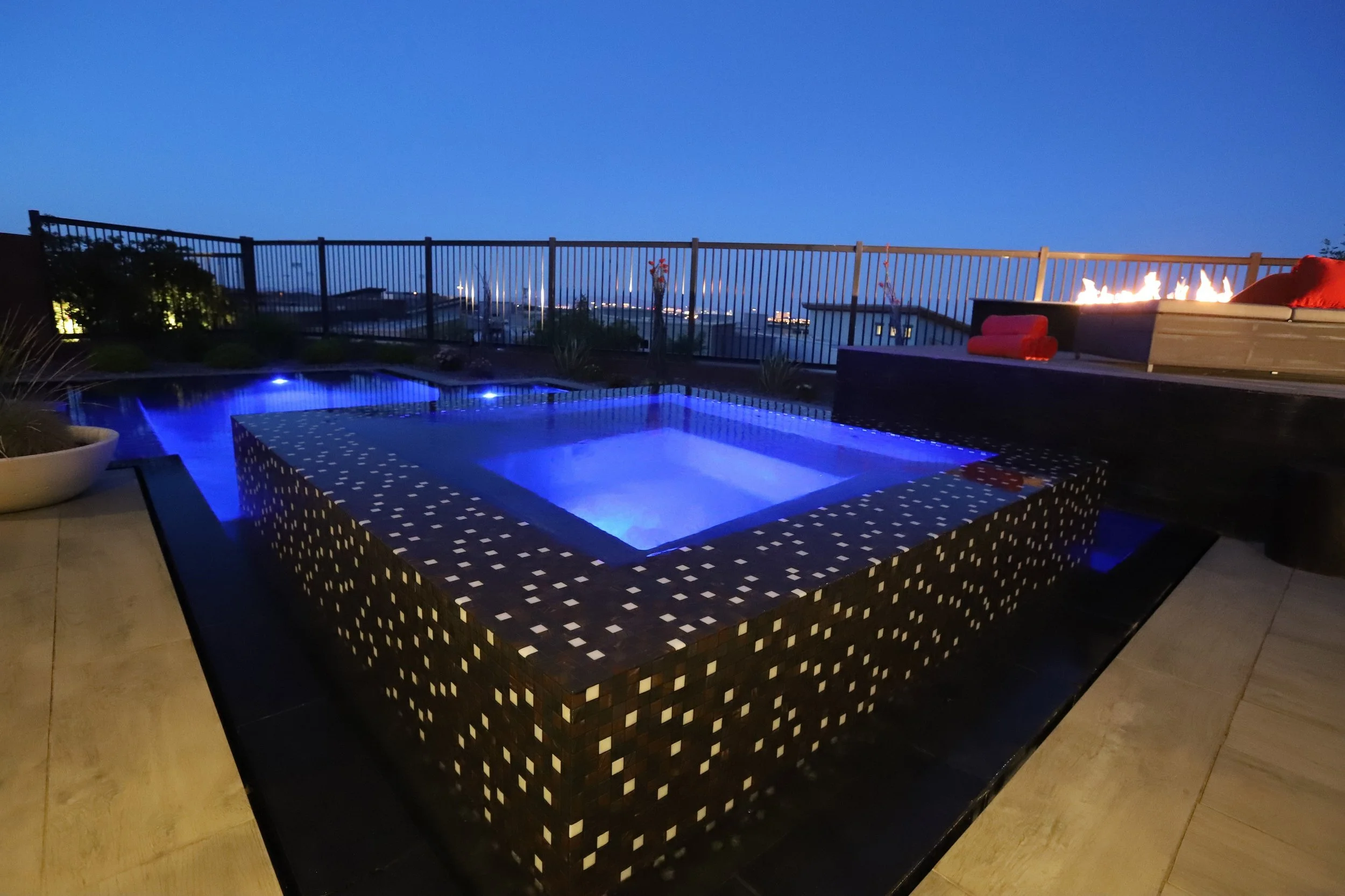 Small Pool Brochure | Las Vegas — Paragon Pools