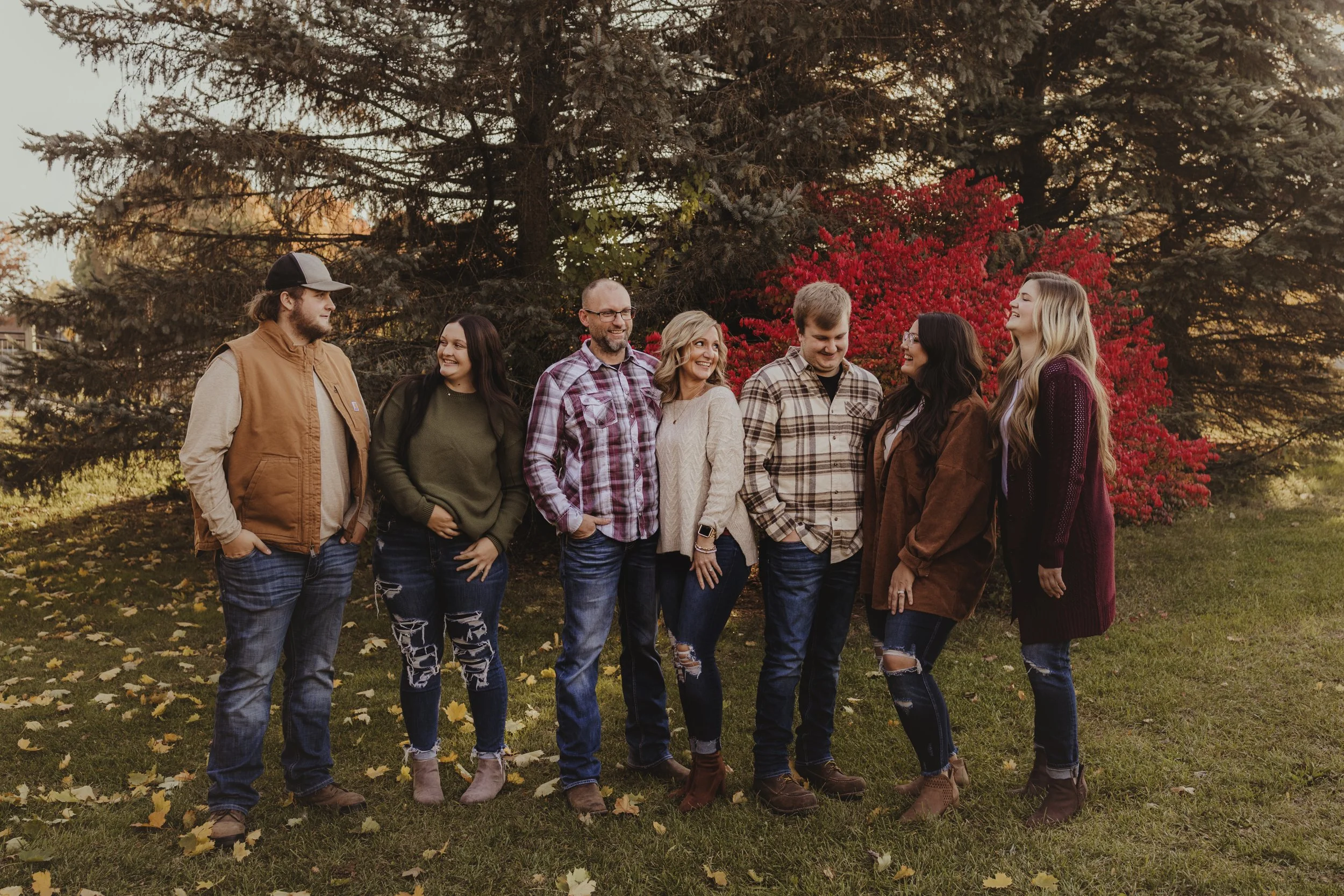 Find the perfect family photographer in Grand Rapids to create cherished memories of your loved ones