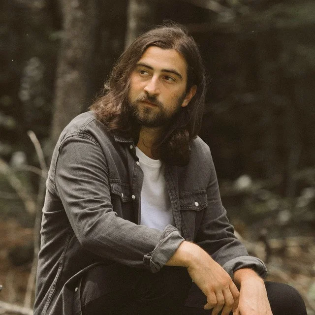 A Review of Noah Kahan’s Stick Season, an Album I Have Never Heard